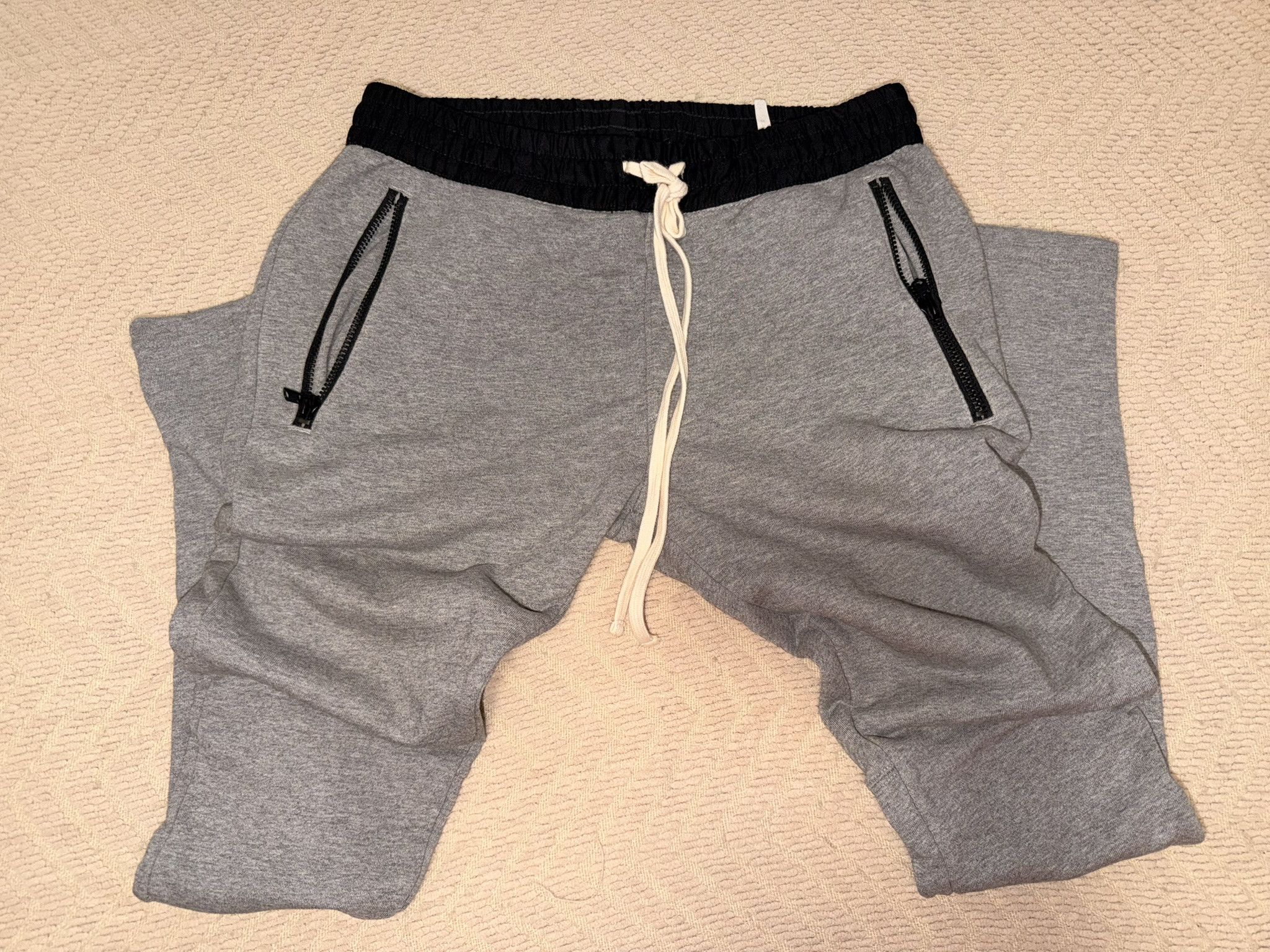 Fear of God Fear of God Essentials Fleece Sweatpants Size US 33 - 1 Thumbnail