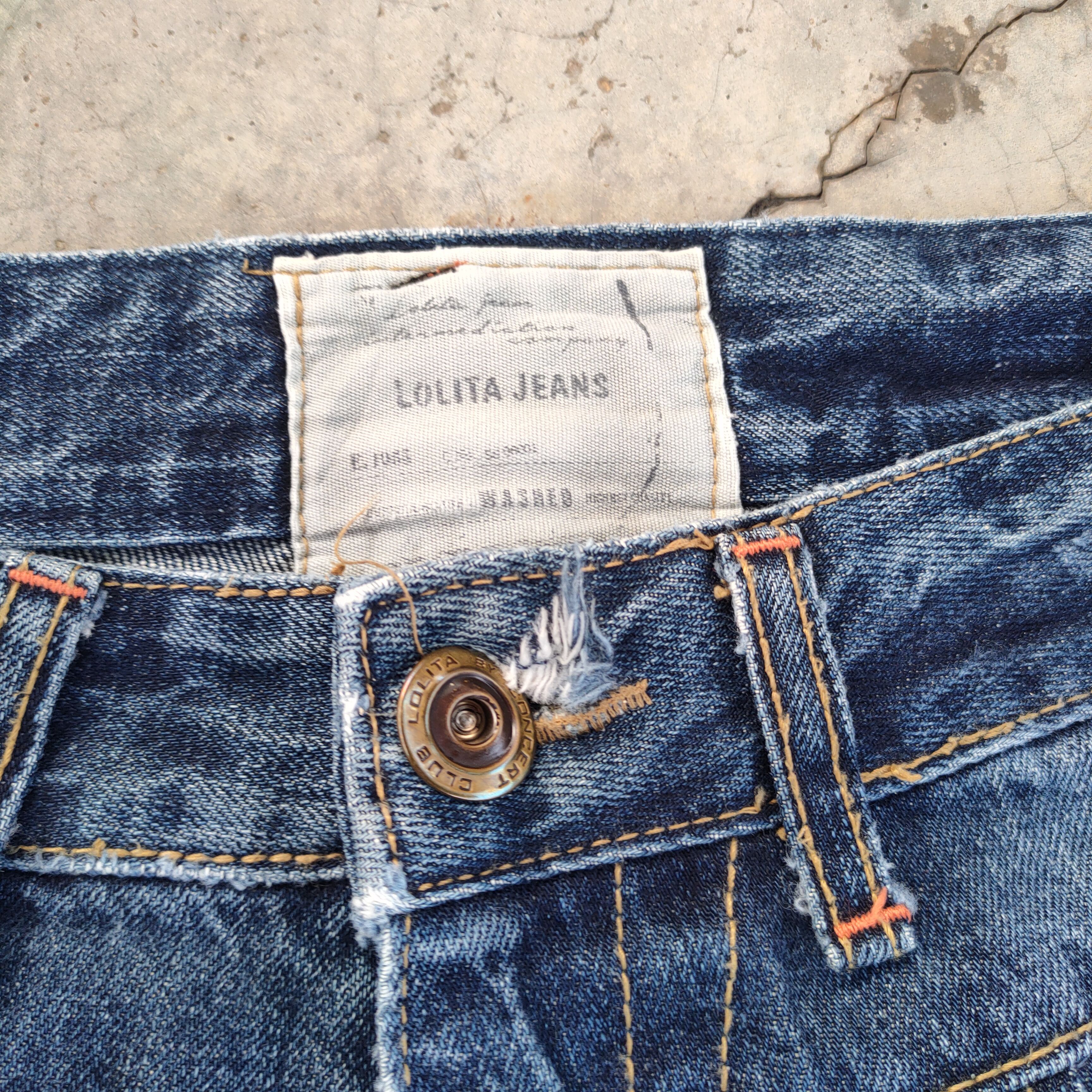 Japanese Brand VINTAGE LOLITA JAPANESE FADED DISTRESSED DENIM JEAN PANTS Size US 33 - 5 Thumbnail