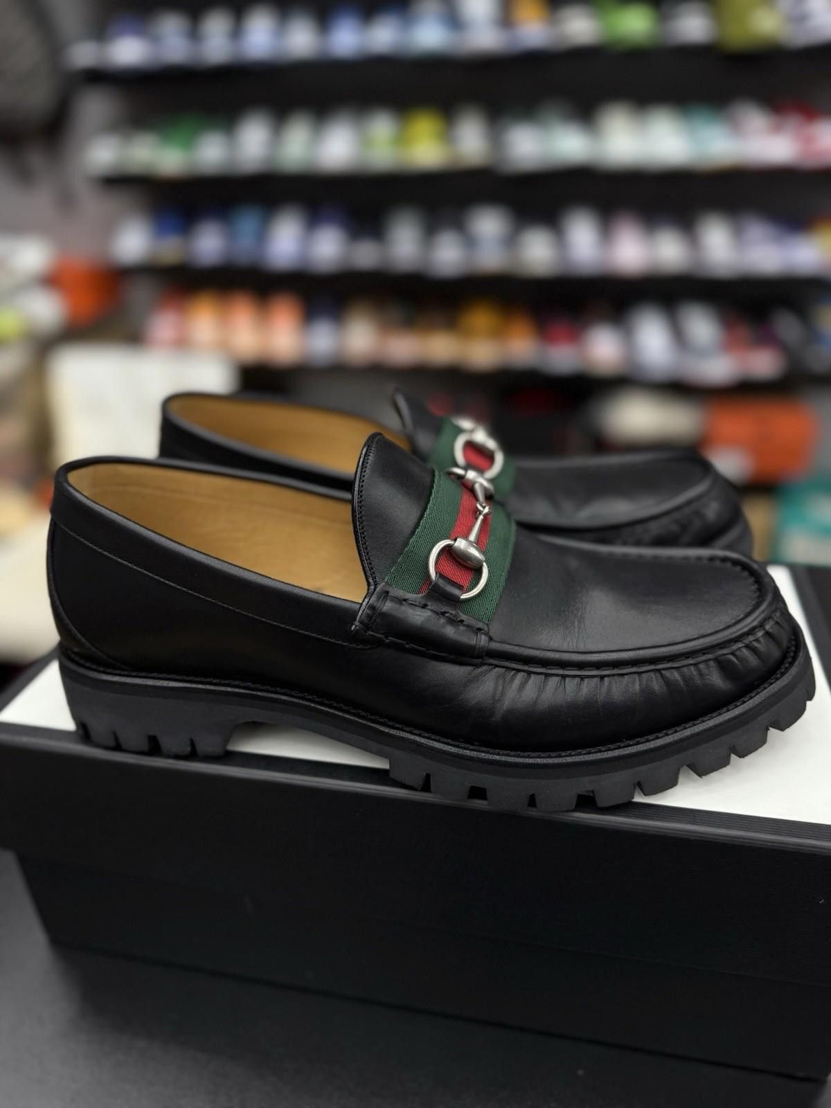 Gucci Men’s Gucci Dress Loafers Sneakers Leather $950 10G/10.5US Size US 10.5 / EU 43-44 - 1 Thumbnail
