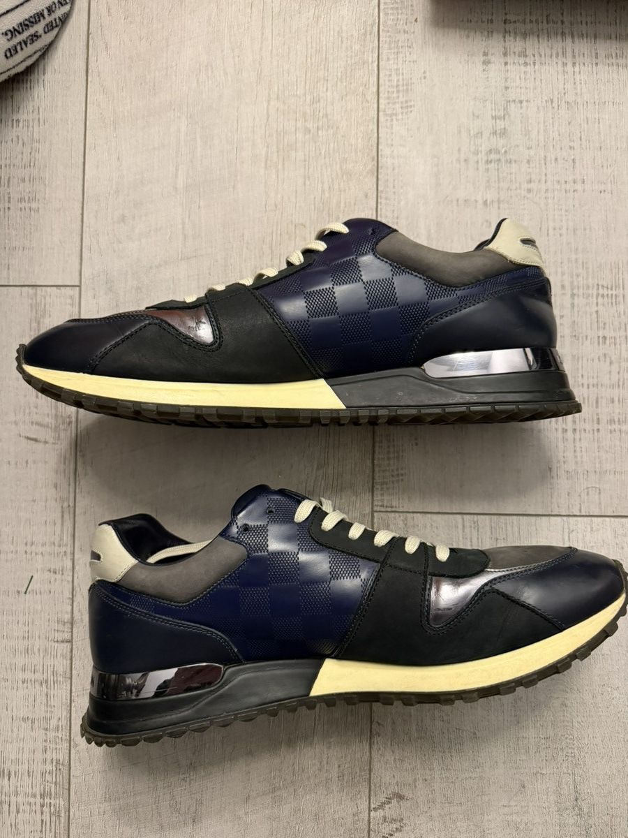 Louis Vuitton Louis Vuitton Run Away Vintage Navy Blue Size US 7.5 / EU 40-41 - 1 Thumbnail