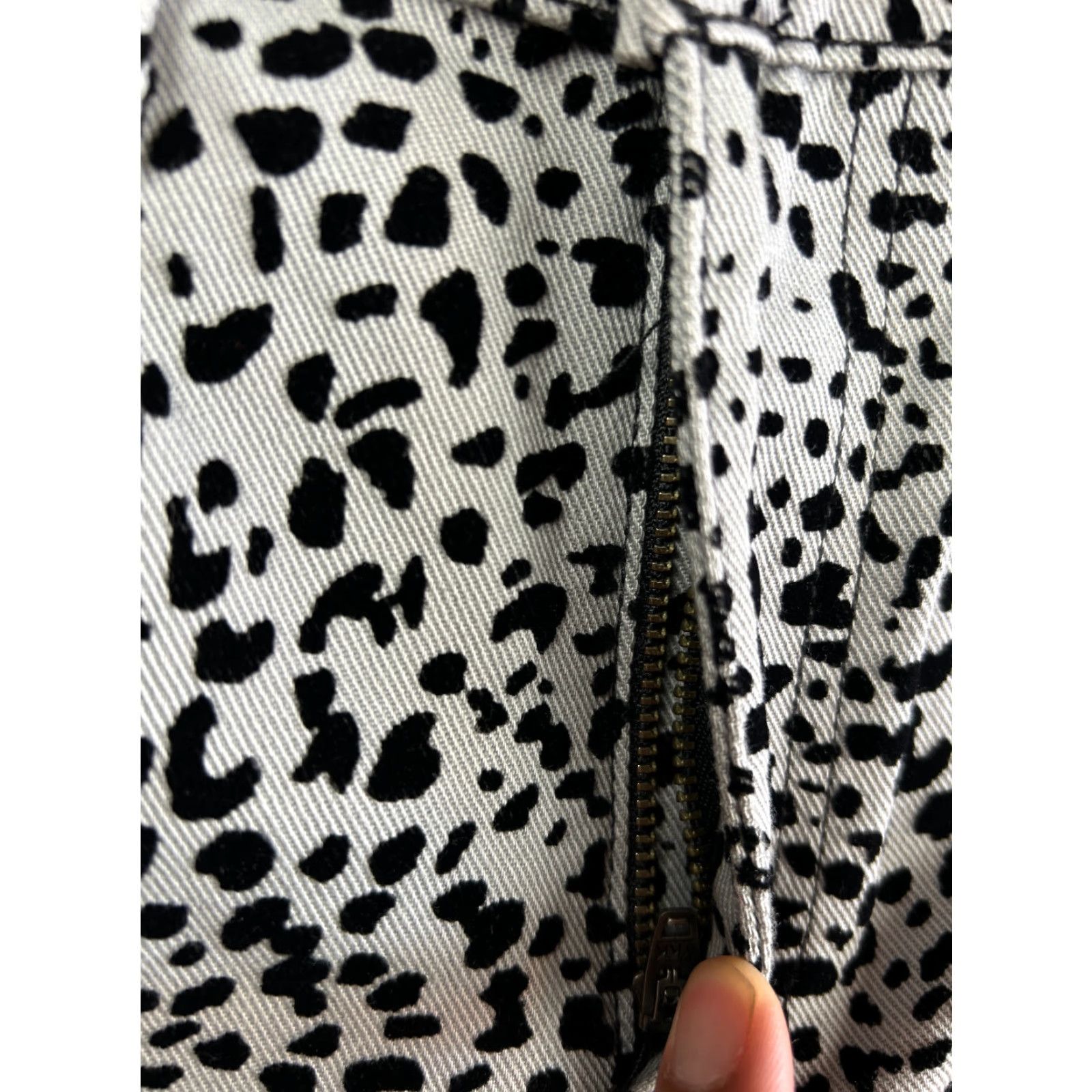 Rag & Bone VINTAGE Rag & bone Hana Jeans Animal Leopard Print Flare 26 NEW Gray 26 in Inseam 26 in Women's Regular Jeans Size 26" / US 2 / IT 38 - 7 Thumbnail