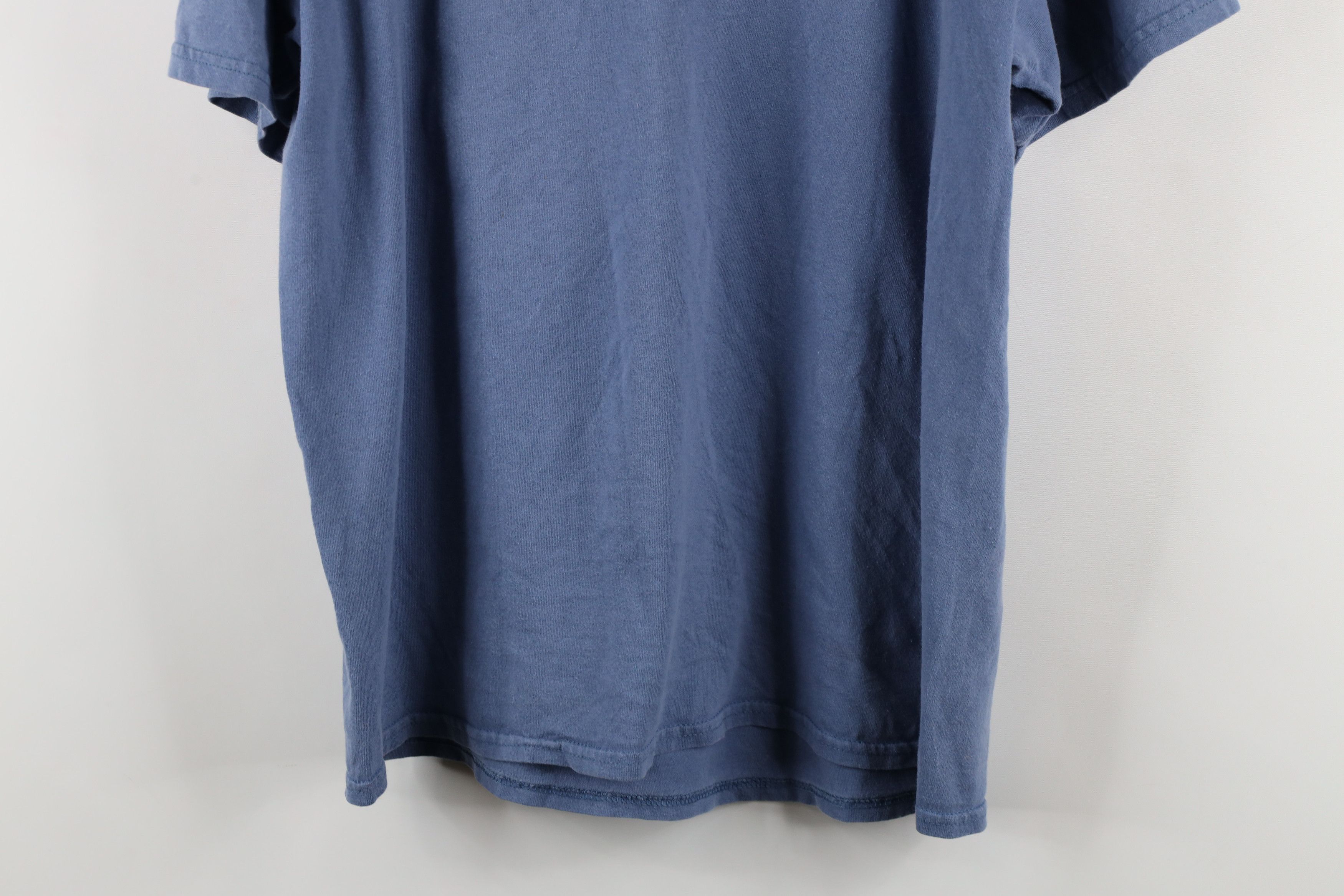 Vintage Vintage 90s Streetwear Taos Kokopelli Fiesta T-Shirt Blue Size US L / EU 52-54 / 3 - 11 Thumbnail