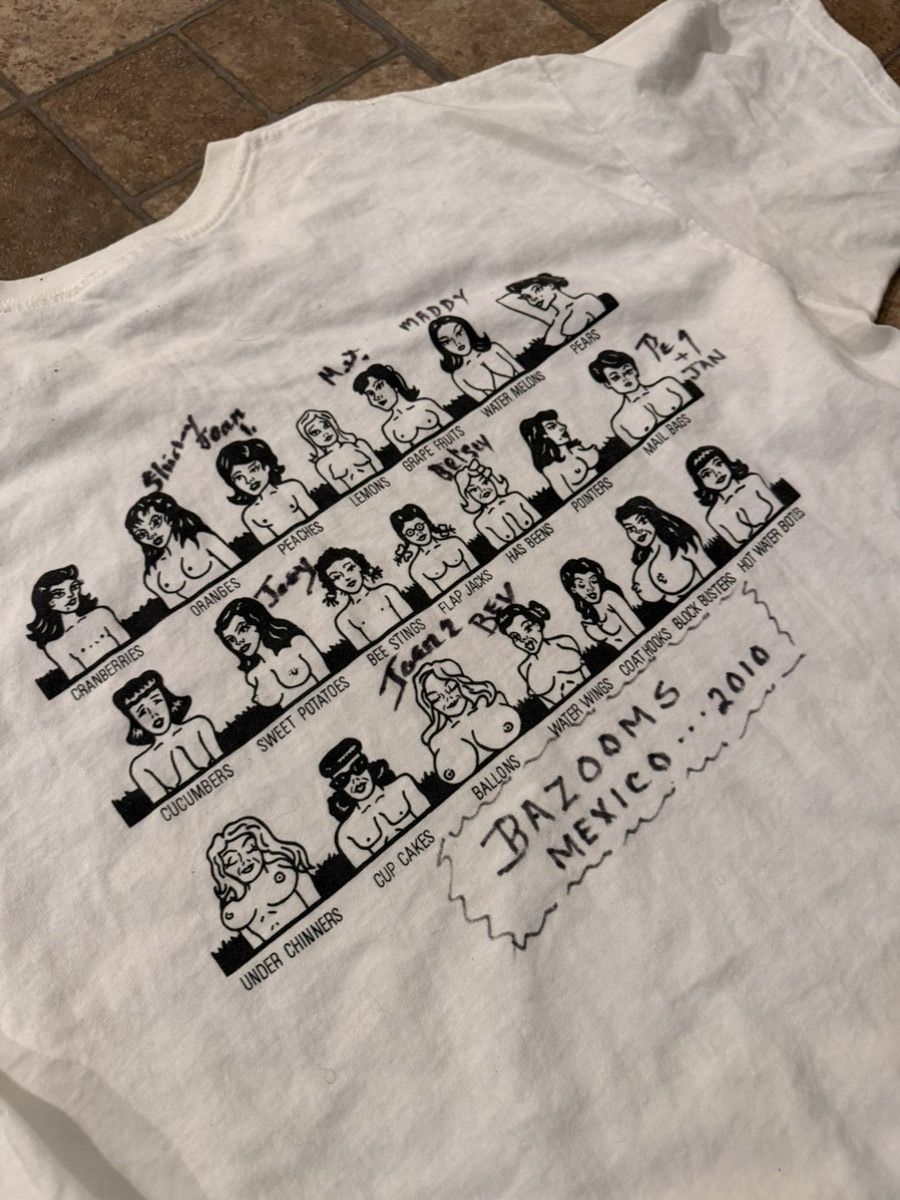 Vintage Vintage Yazbek 2010 “PUERTO VALLARTA MEXICO” T-shirt Size US XL / EU 56 / 4 - 1 Thumbnail