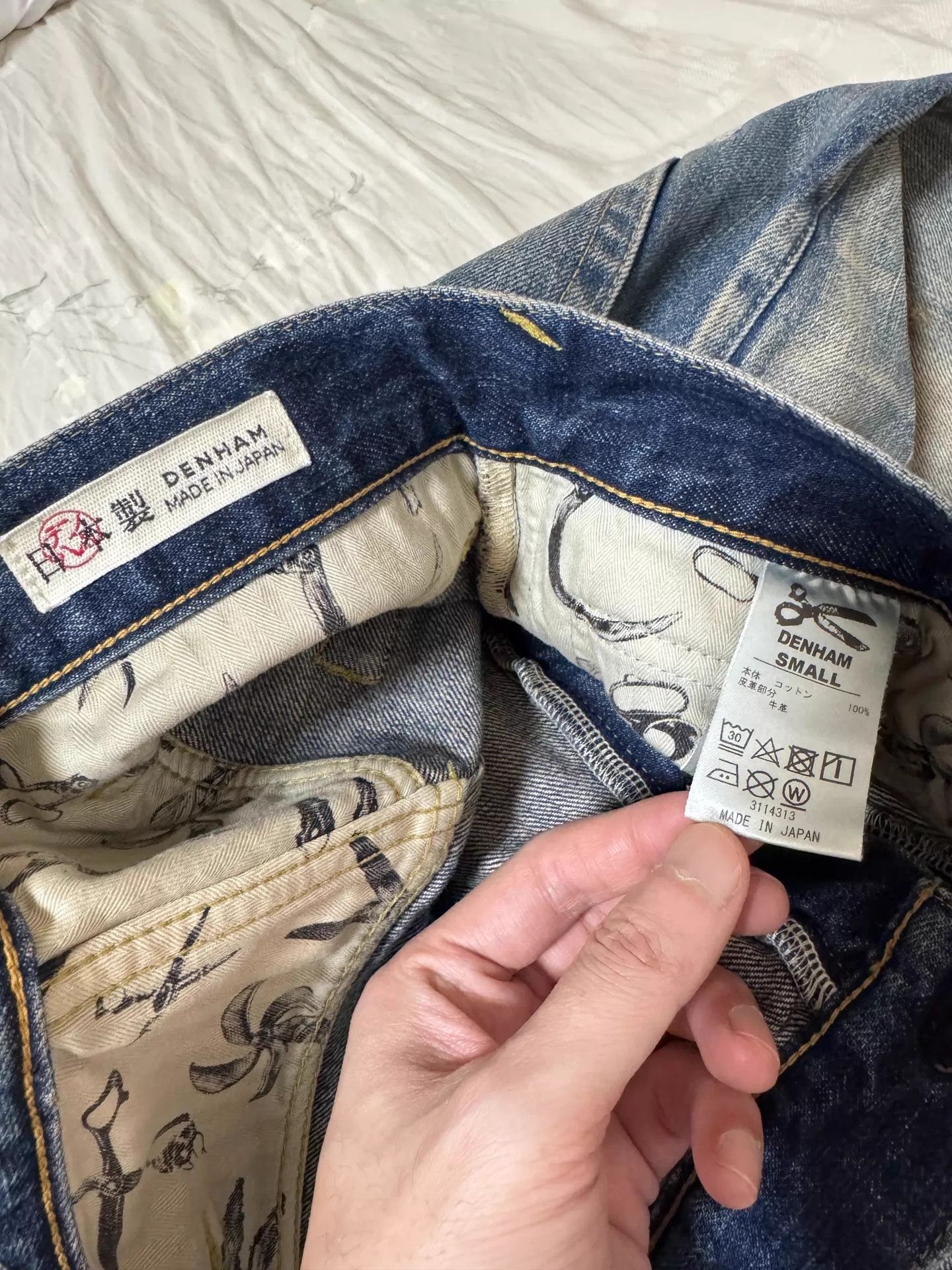 DENHAM Denham 24ss Jumbo Japan Wash Distressed Patched Blue S Jean Size US 30 / EU 46 - 3 Thumbnail