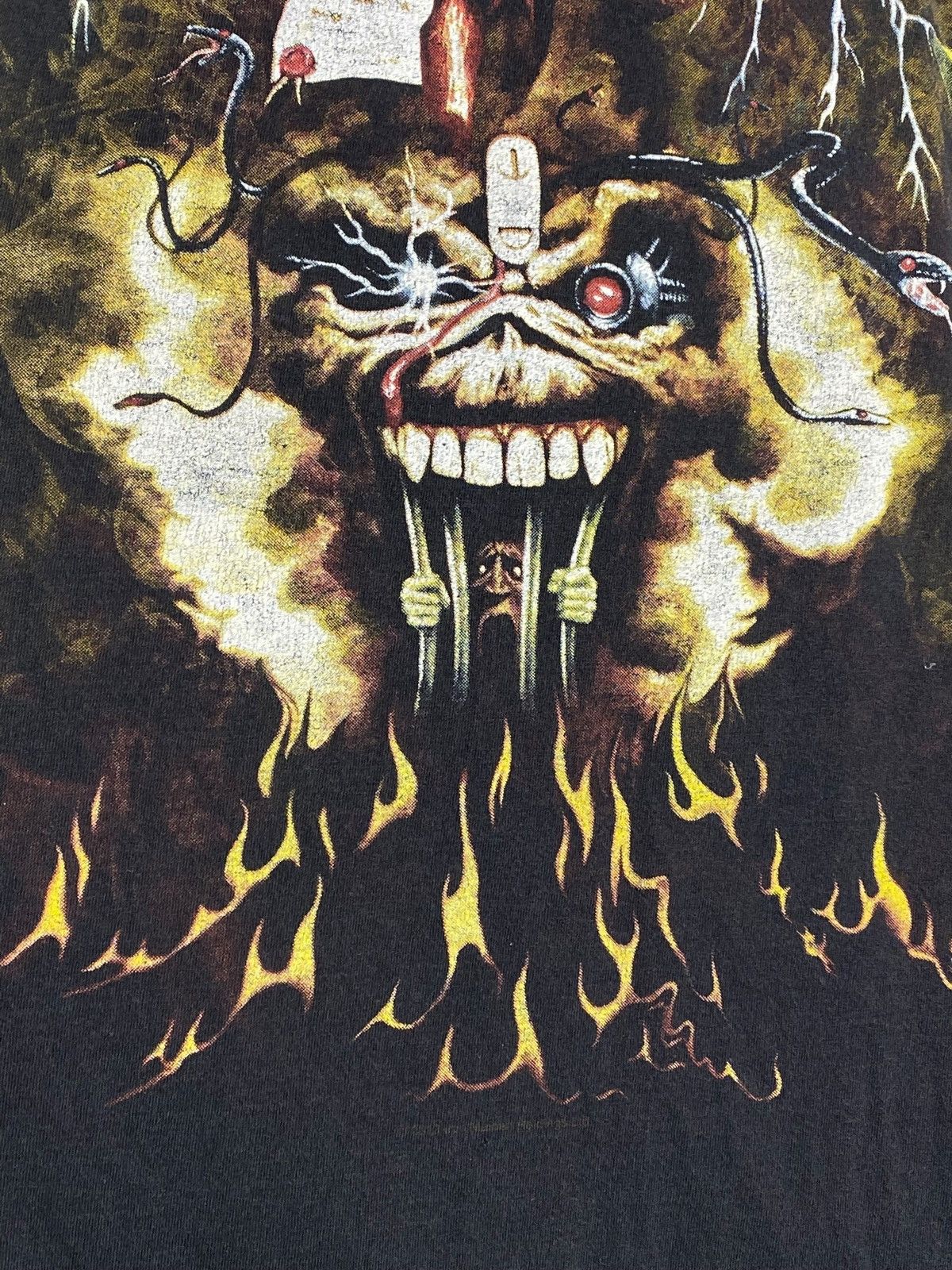 Iron Maiden 🔥 IRON MAIDEN VINTAGE METAL TEE CAN I PLAY W MADNESS Size US XL / EU 56 / 4 - 10 Thumbnail