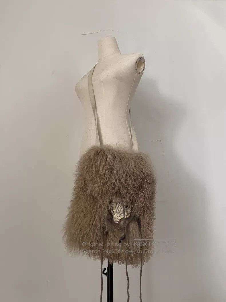 Share Spirit Homme Share Spirit Homme Furry Fringe Crossbody Bag Size ONE SIZE - 1 Thumbnail