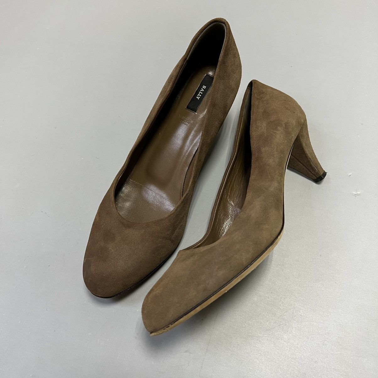 Bally Bally Suede Heels Brown Vintage Size US 8.5 / IT 38.5 - 1 Thumbnail
