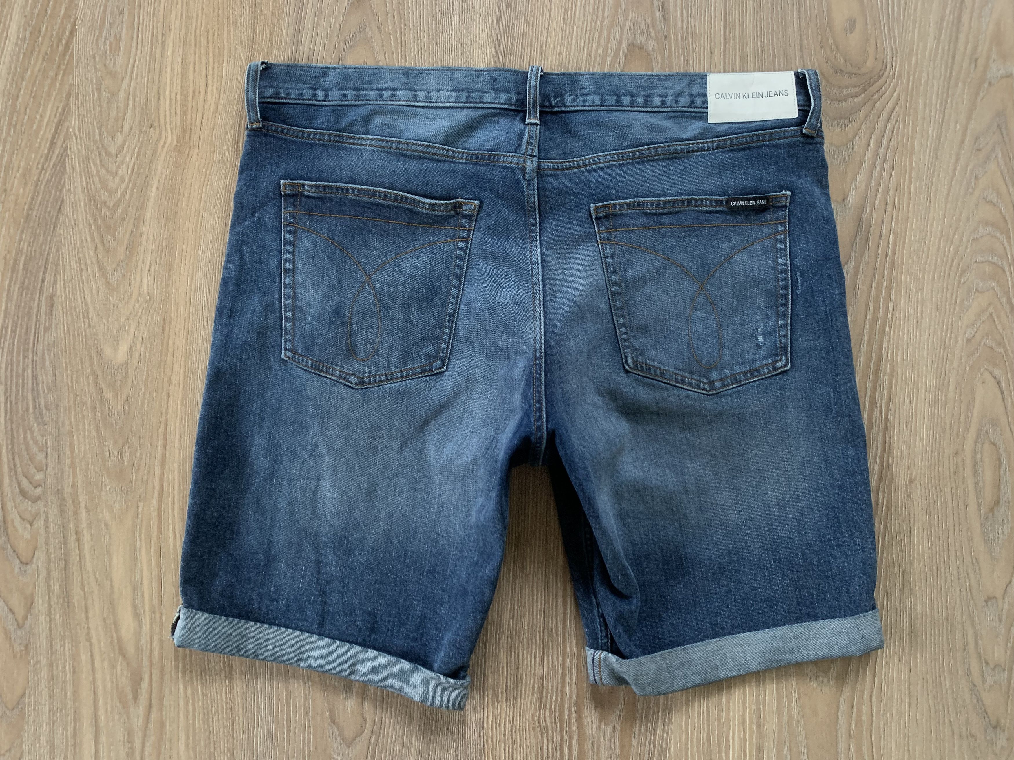 Calvin Klein Men's Vintage Calvin Klein Denim Shorts Size US 38 / EU 54 - 3 Thumbnail