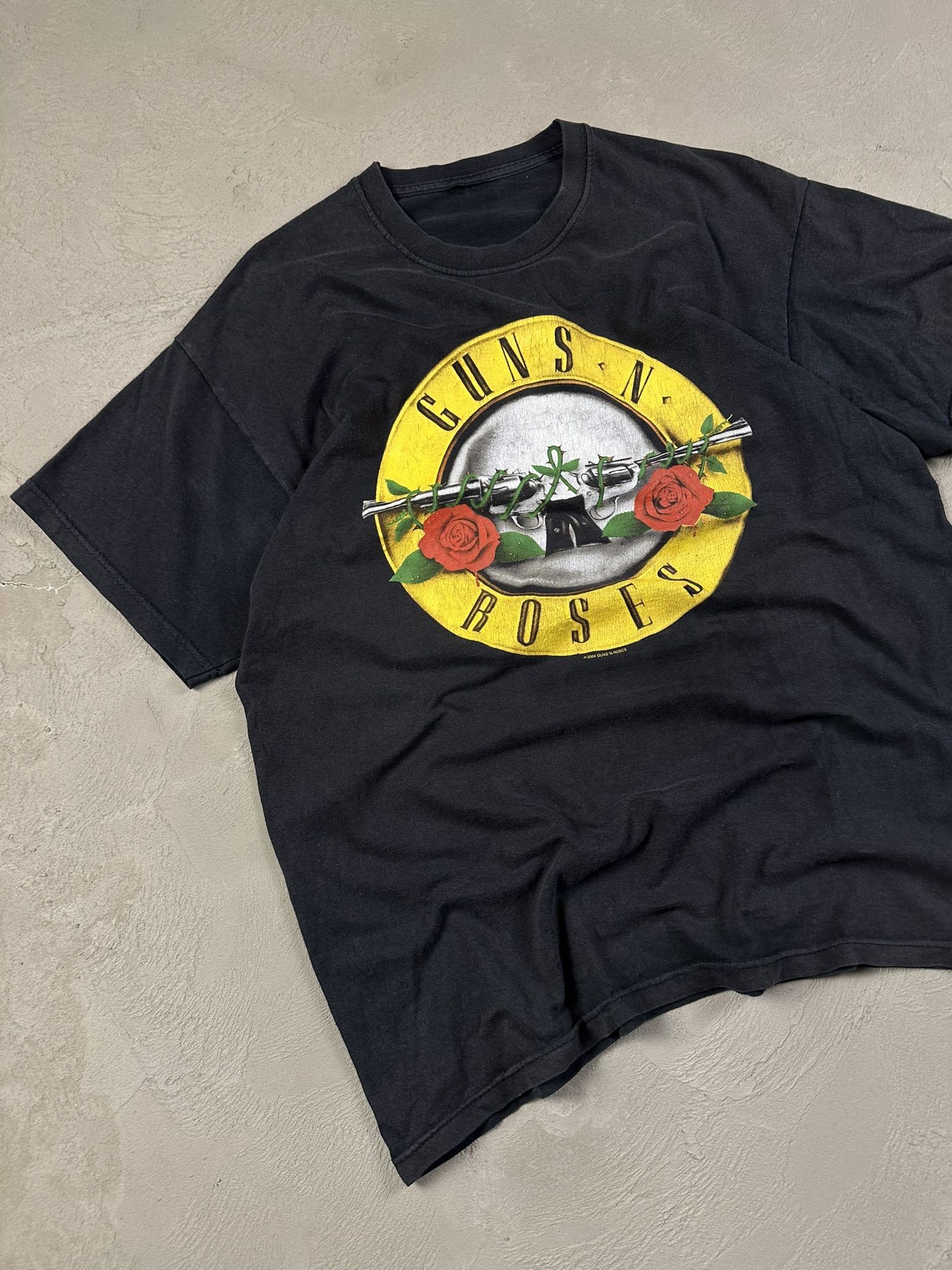 Band Tees 2004 Guns N' Roses Rock Band Promo T-shirt Size US M / EU 48-50 / 2 - 2 Thumbnail