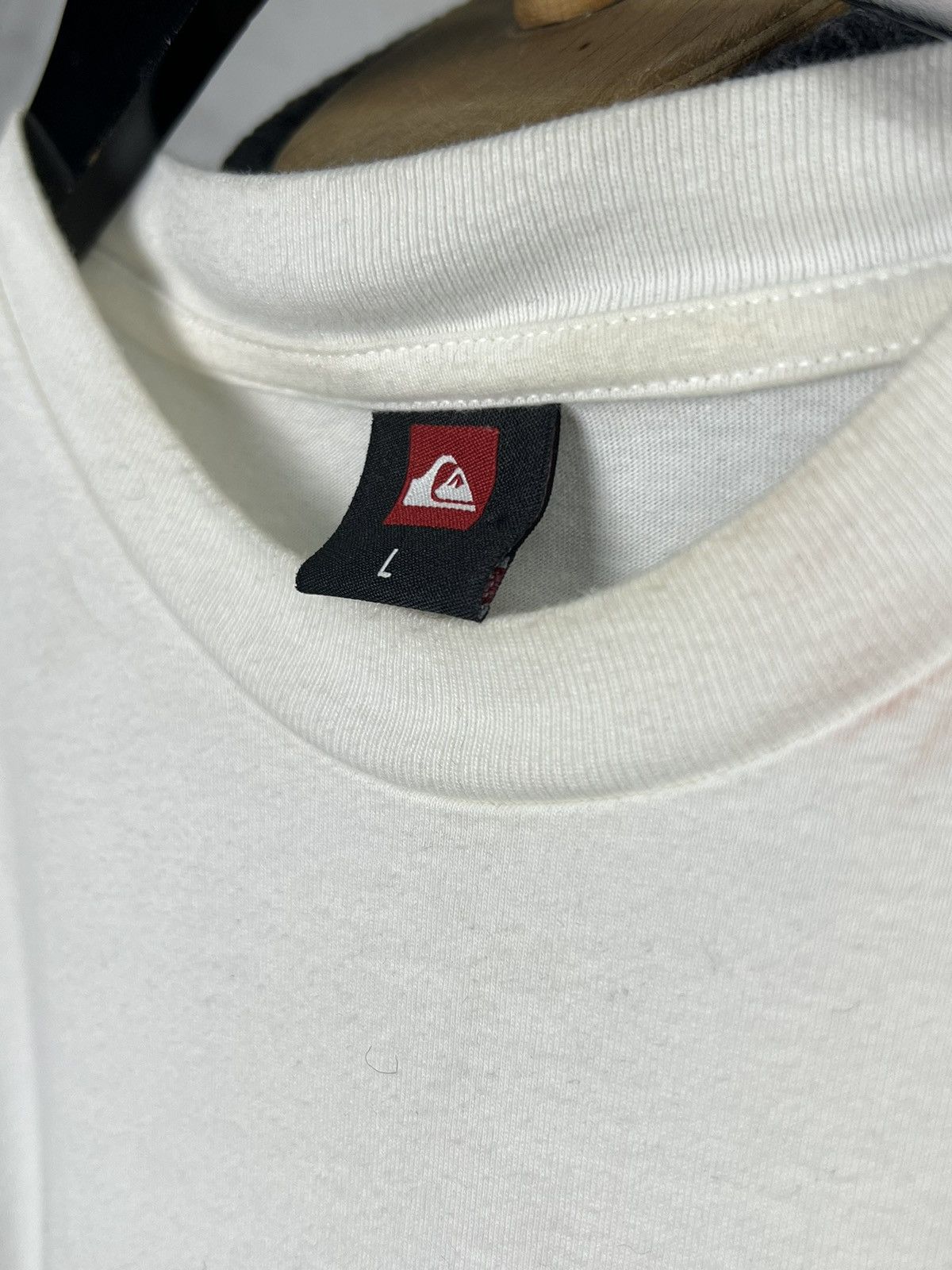 Quiksilver Vintage Quiksilver Graphic Logo T-Shirt Surf Tee Size L Size US L / EU 52-54 / 3 - 3 Thumbnail
