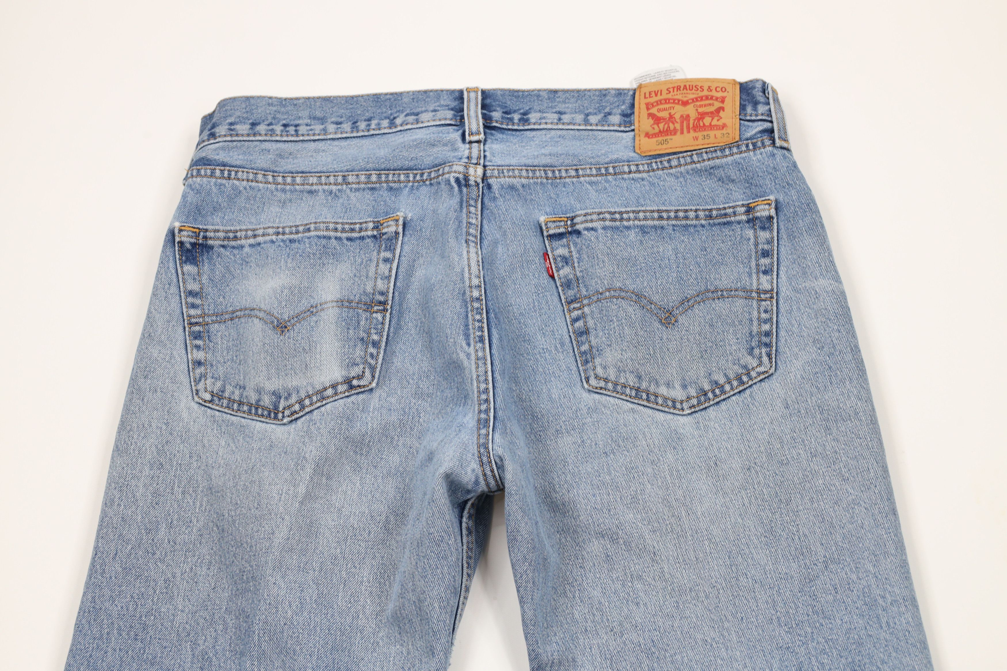 Levi's × Vintage Vintage Y2K Levis 505 Regular Fit Denim Jeans Blue Cotton Size US 35 - 12 Thumbnail
