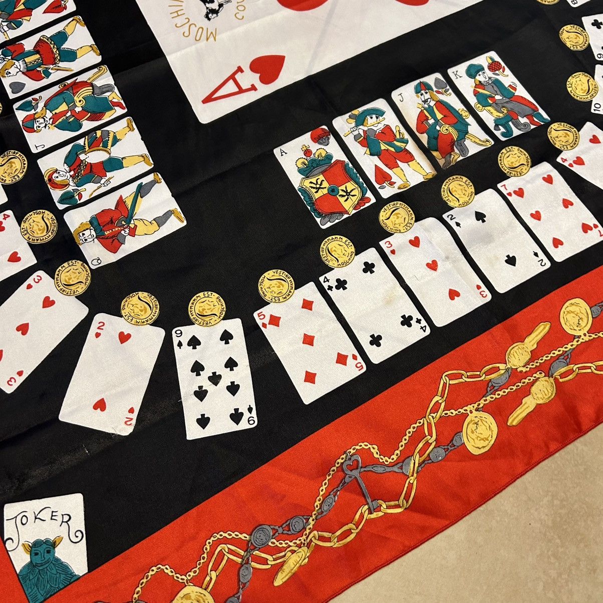 Moschino × Vintage 90s Moschino silk scarf "Ace of Hearts" poker Size ONE SIZE - 8 Thumbnail