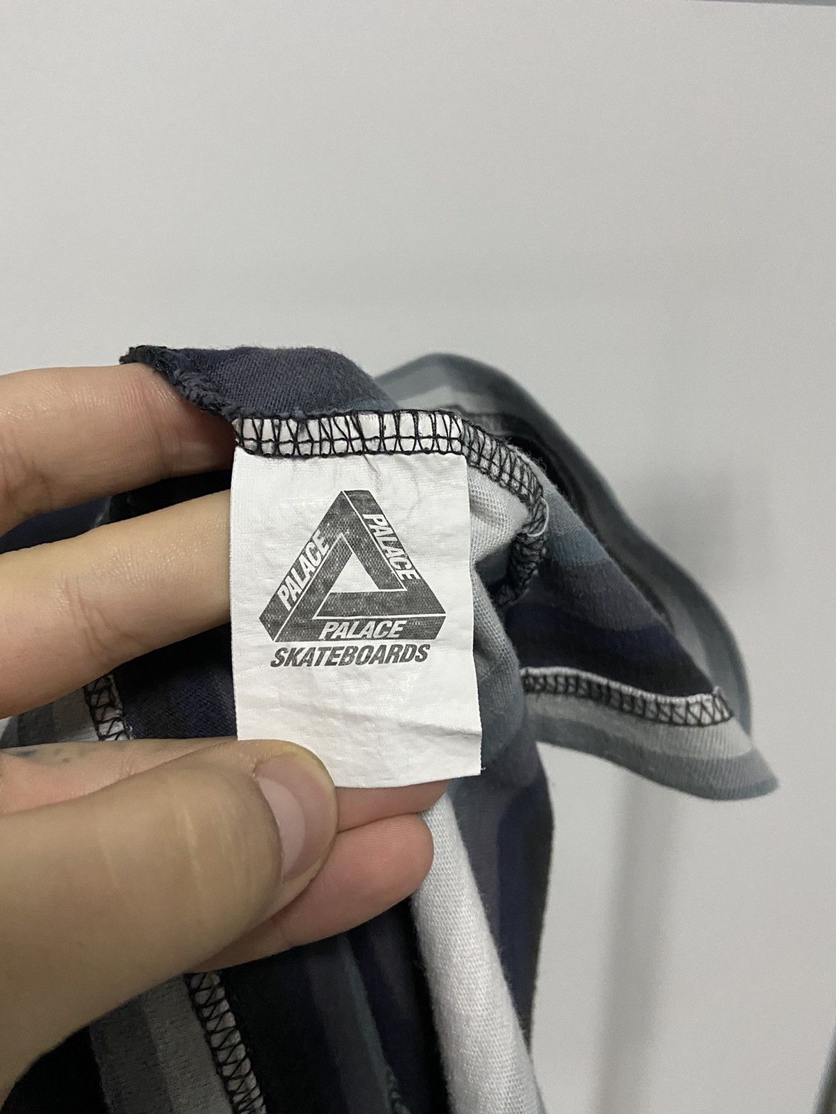 Palace × Vintage Palace longsleeve Vintage big Logo fader stripe top skate Size US S / EU 44-46 / 1 - 6 Thumbnail