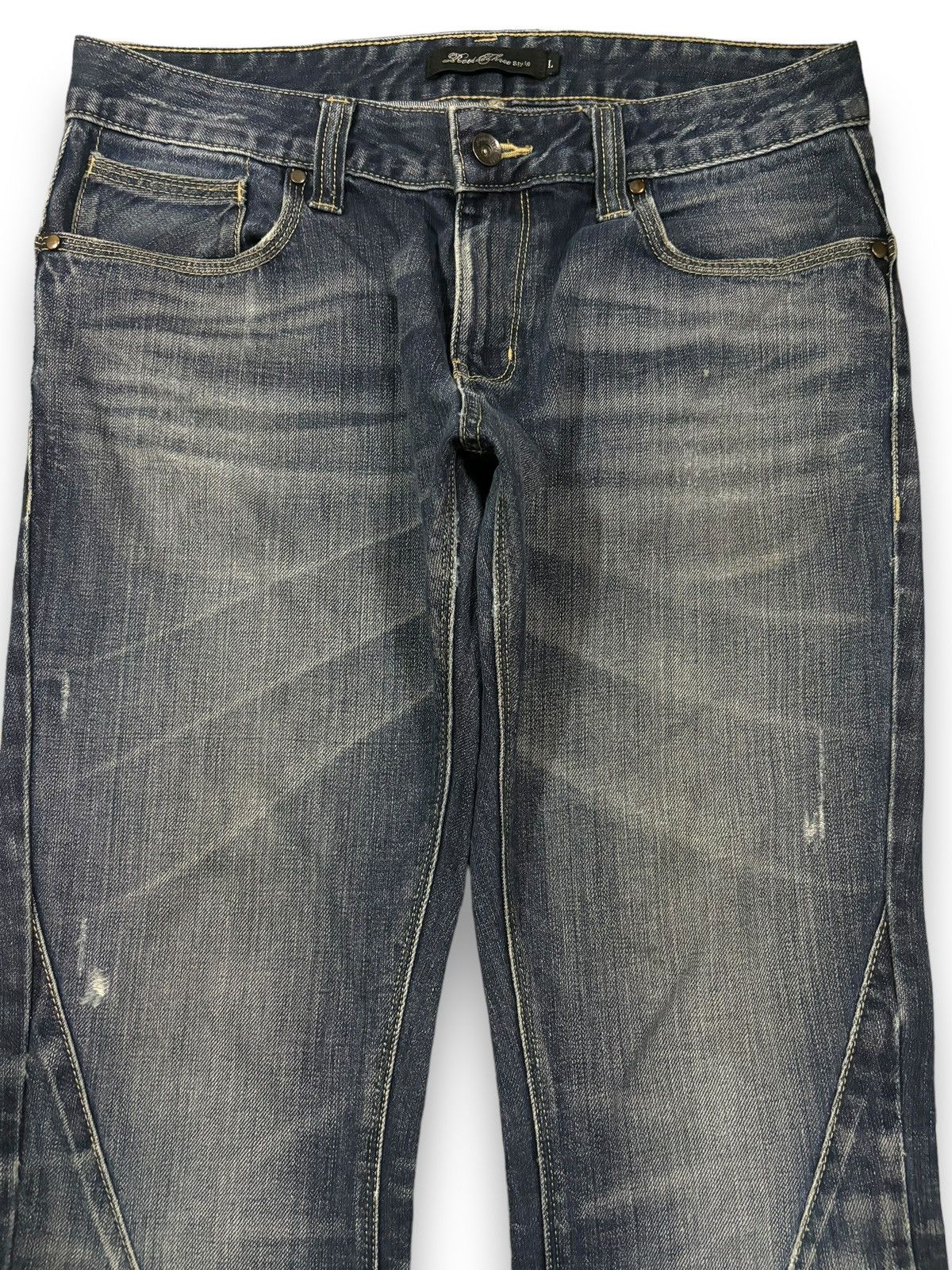 Number (N)ine Japanese Brand Whiskers Distressed Jeans Number (N)ine Style Size US 32 / EU 48 - 3 Thumbnail