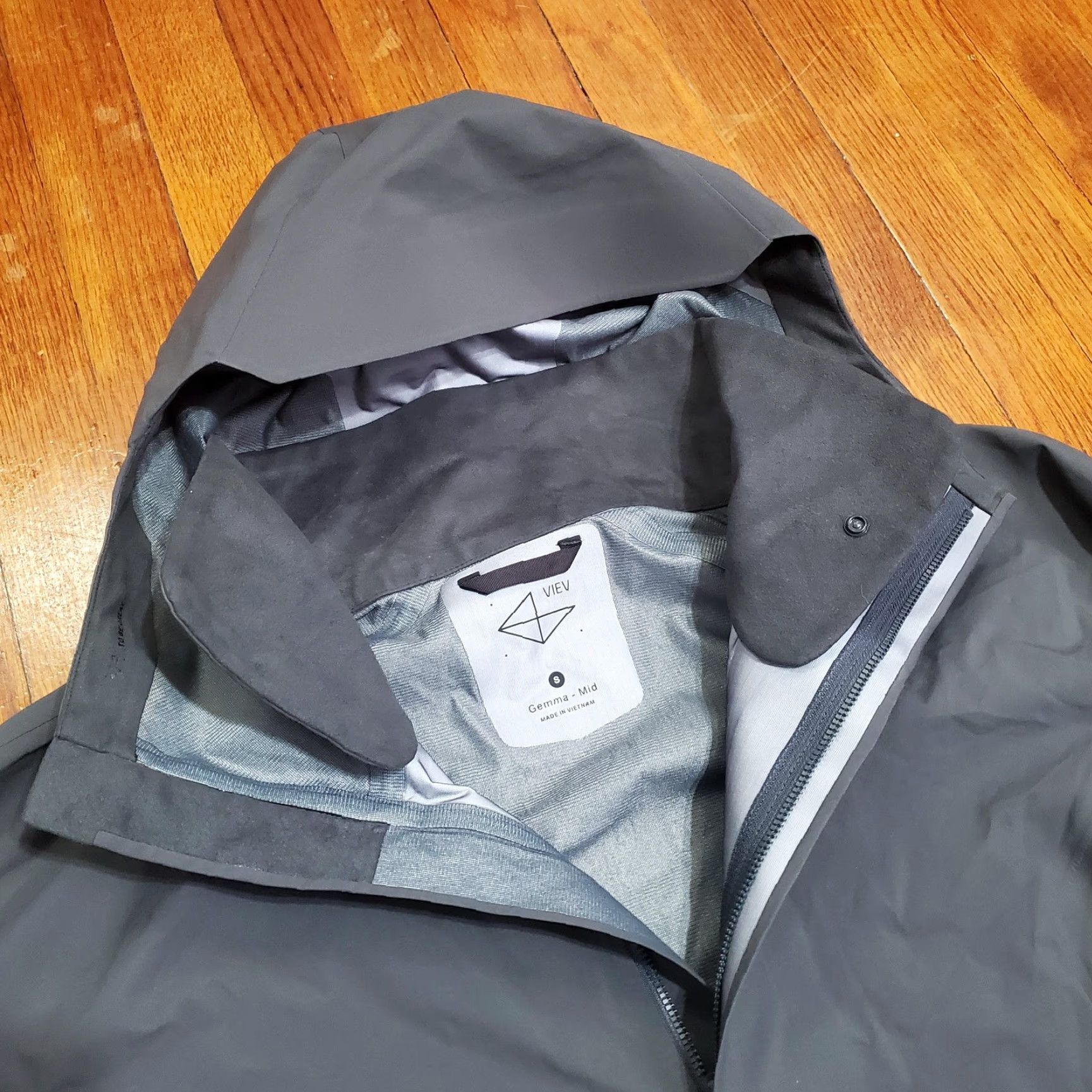 Vintage Viev Gemma Mid Coat Womens Small Gray GORE-TEX Hooded Waterproof Rain Jacket Size S / US 4 / IT 40 - 5 Thumbnail