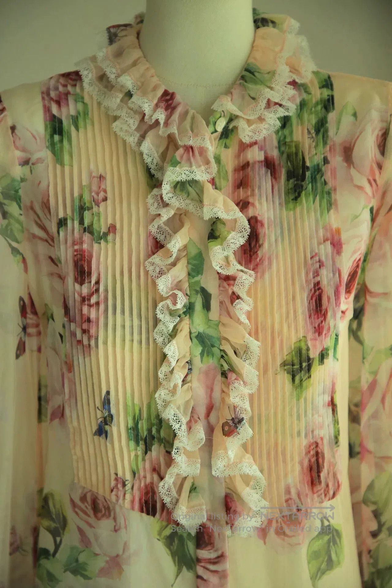 DGK Italian Silk Floral Blouse. Size M / US 6-8 / IT 42-44 - 3 Thumbnail