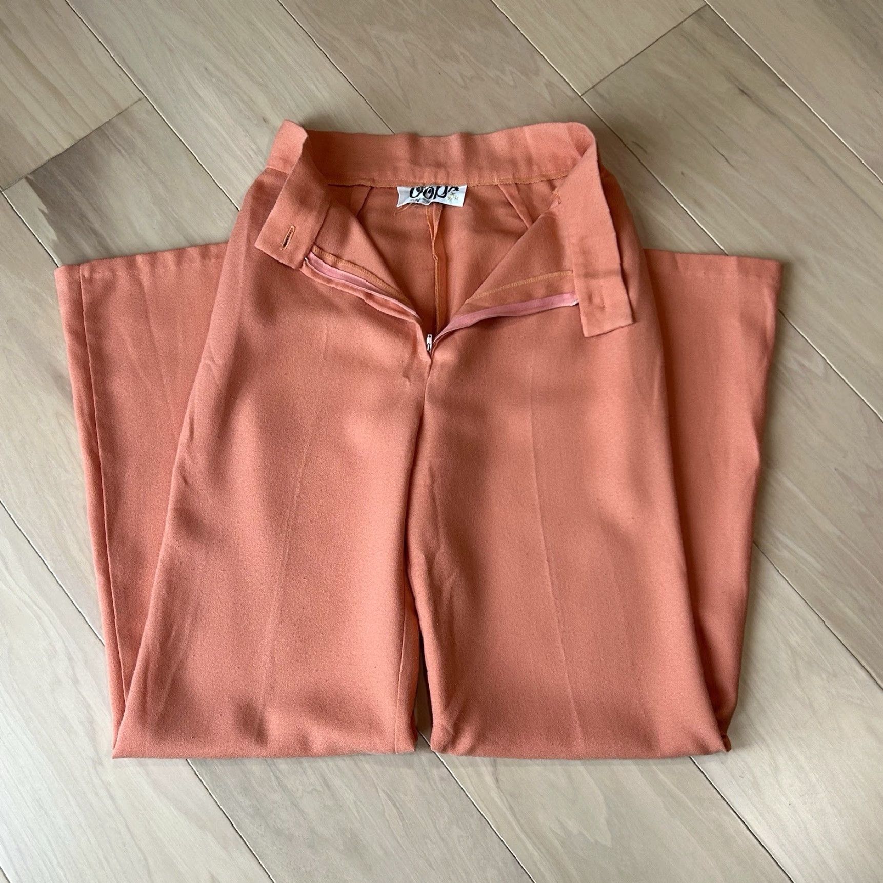 Bell VINTAGE Oops California Bell Bottom Trousers High Rise 26x32 Women’s Peach Polyester 1970s Hippy Casual Womens Size 26" / US 2 / IT 38 - 4 Thumbnail