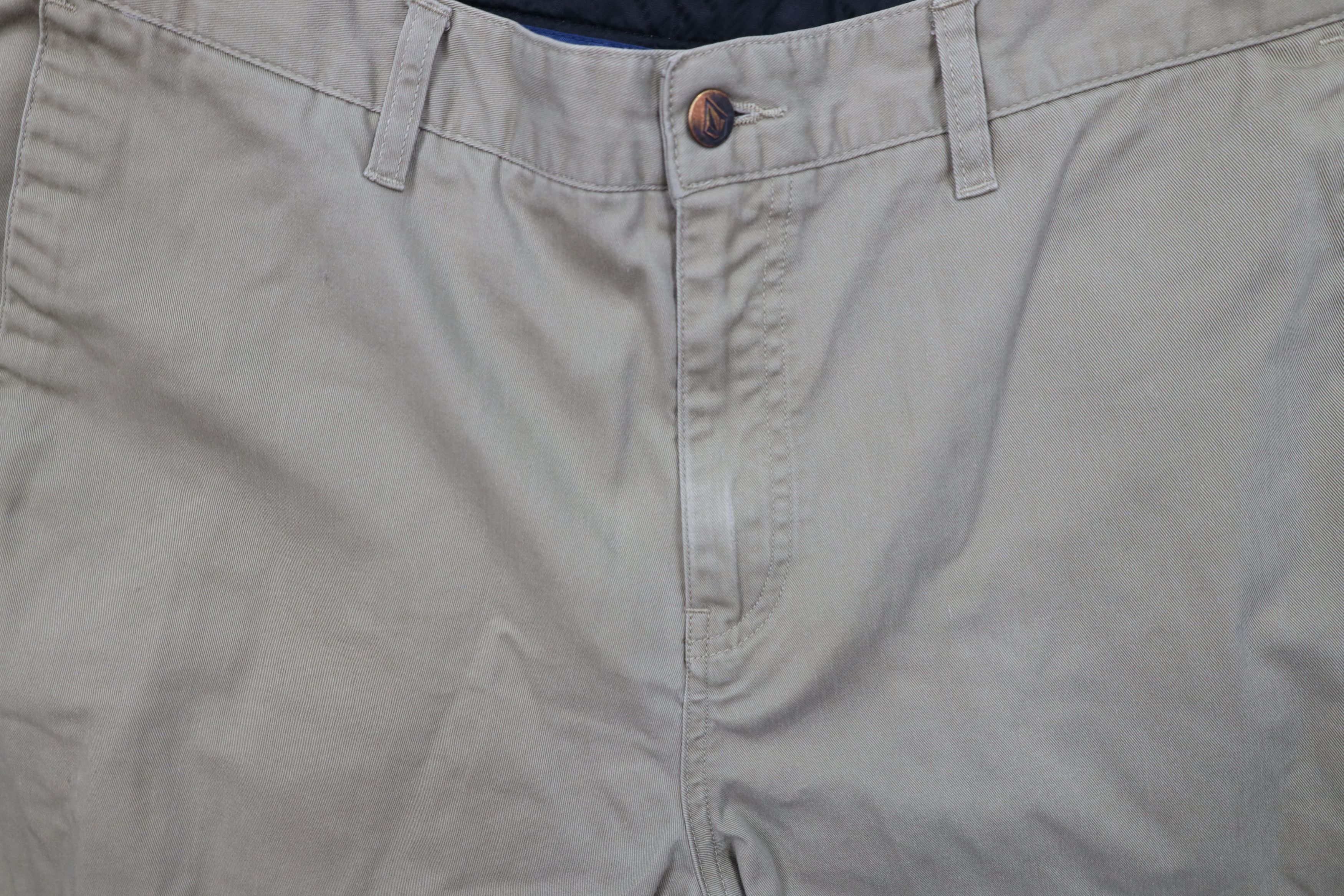 Volcom Vintage Volcom Stone Spell Out Skateboard Chino Pants Size US 38 / EU 54 - 6 Thumbnail