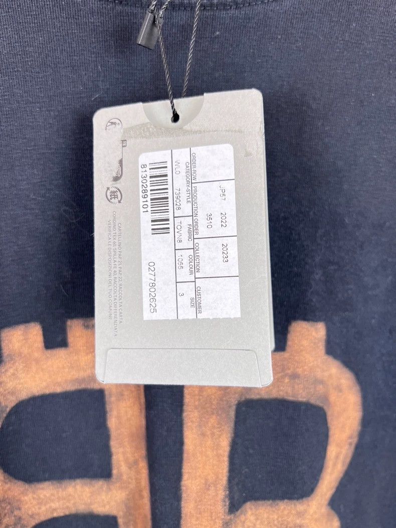 Balenciaga Balenciaga Double B Bitcoin Washed Mud Dye Made Old Short Size US L / EU 52-54 / 3 - 4 Thumbnail