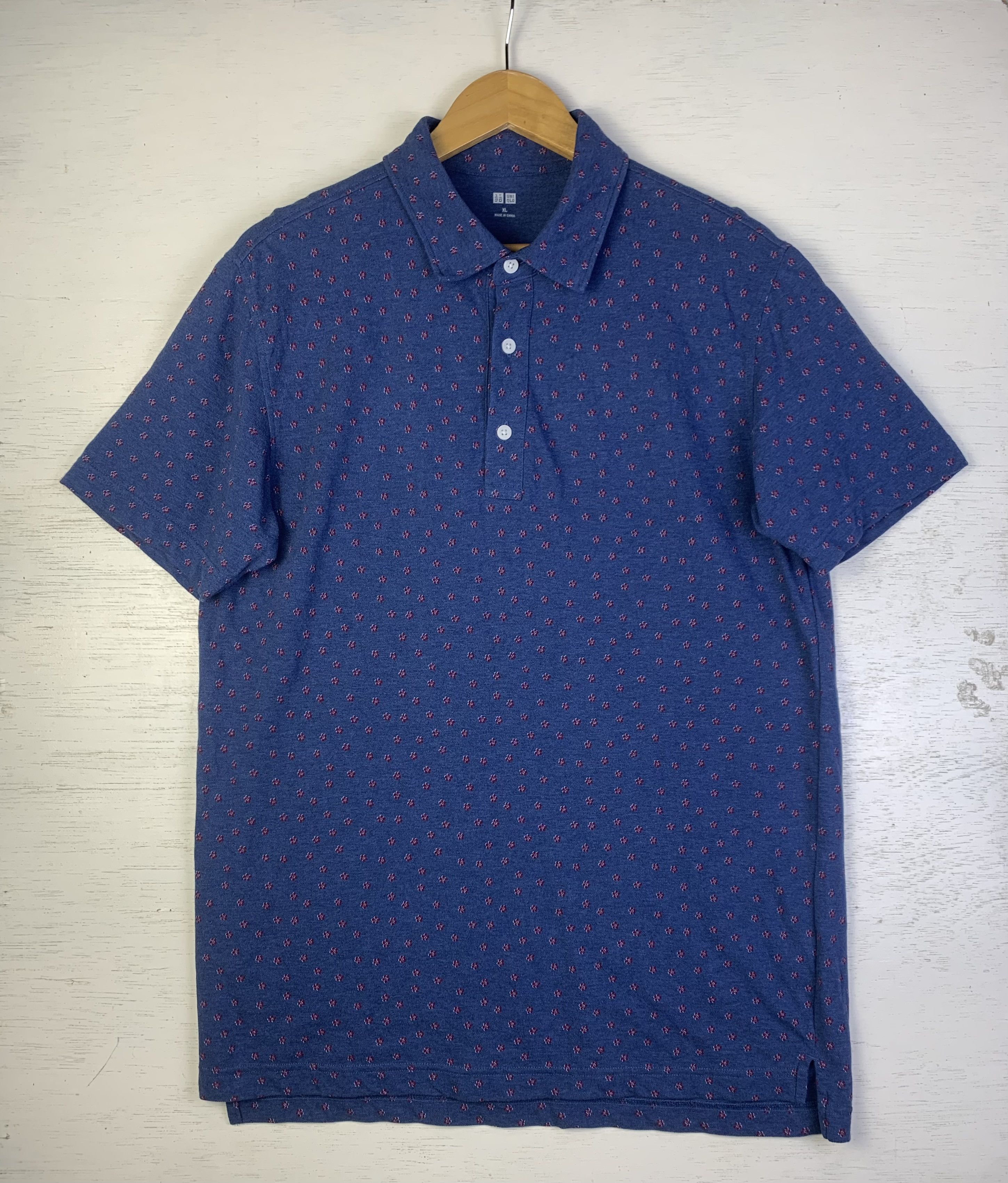 Uniqlo UNIQLO POLO TEES TINY FLORAL Size US XL / EU 56 / 4 - 1 Thumbnail