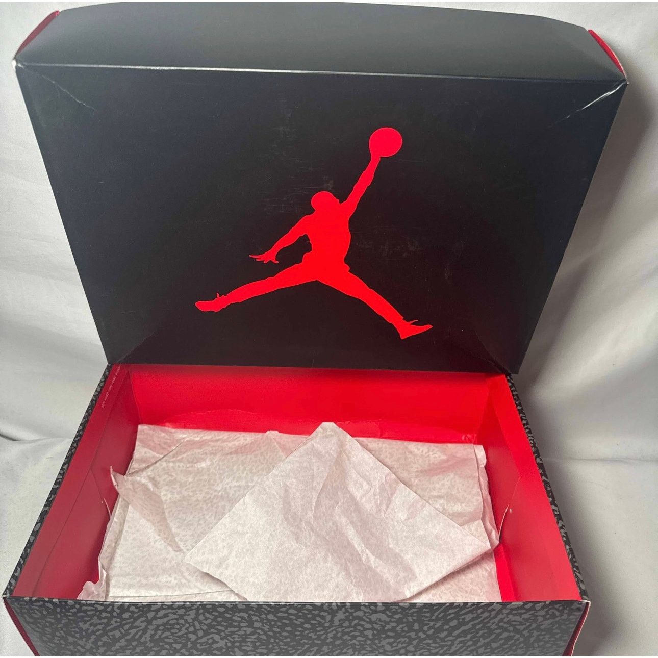 Jordan Brand × Nike Size 12 Air Jordan 3 Retro OG Black Cement 2018 Men's Shoes Size US 12 / EU 45 - 10 Thumbnail