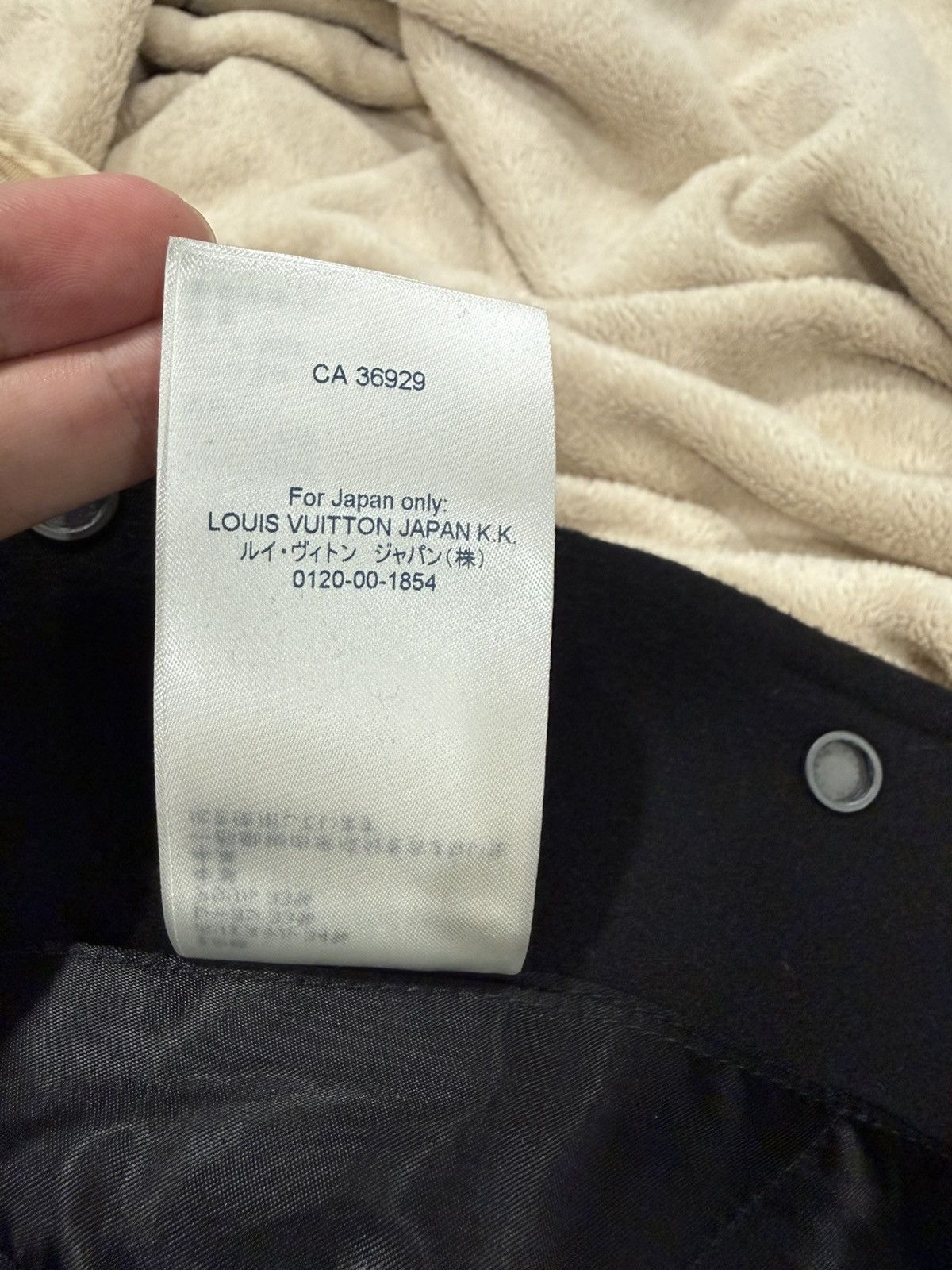 Louis Vuitton Louis Vuitton NBA Leather Varsity Jacket Size US M / EU 48-50 / 2 - 23 Thumbnail