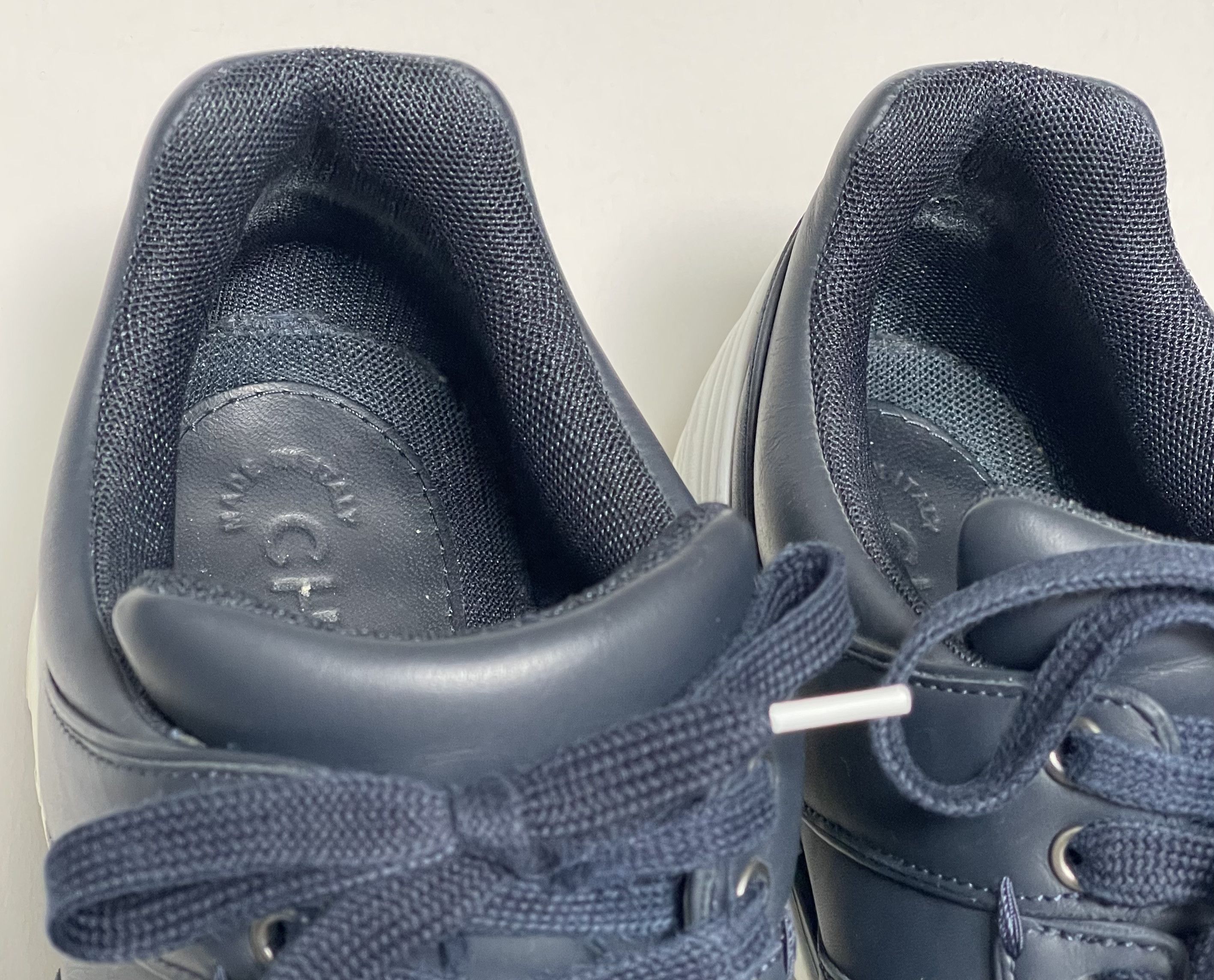 Chanel CHANEL sneakers, navy/white, size 41 Size US 8 / EU 41 - 9 Thumbnail