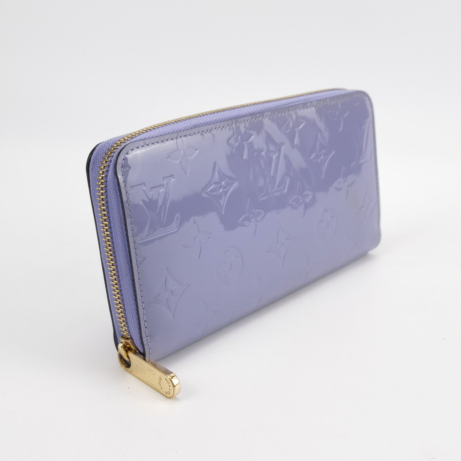Louis Vuitton Louis Vuitton (LV) Zippy patent leather embossed monogram z Size ONE SIZE - 1 Thumbnail