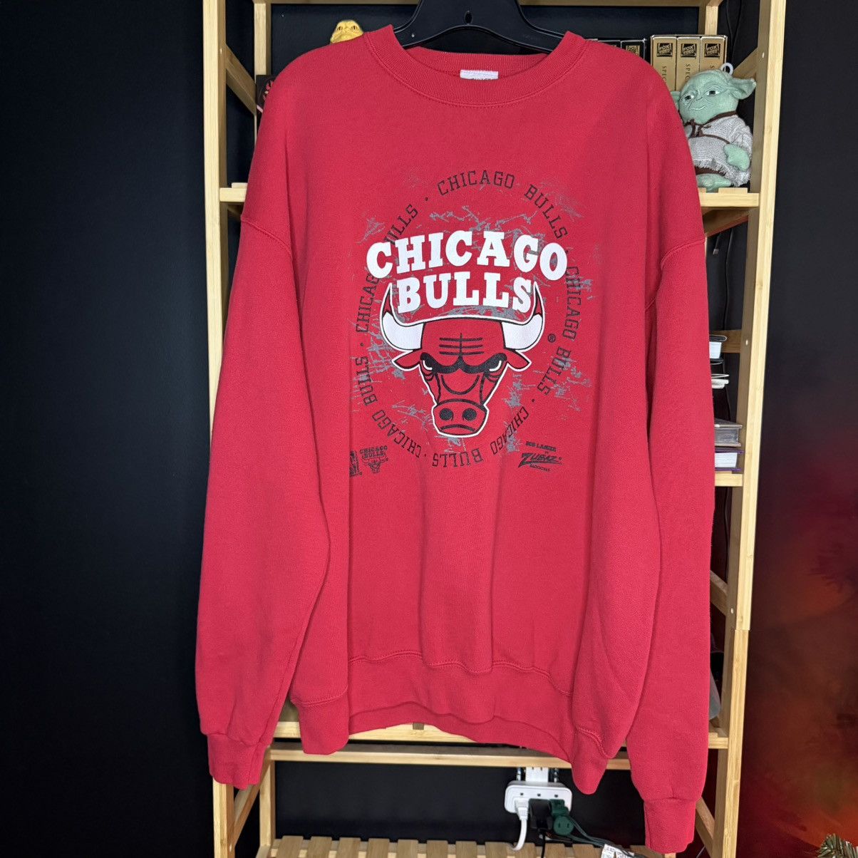 Zubaz Vintage Zubaz NBA Chicago Bulls graphic sweatshirt Crewneck Size US XL / EU 56 / 4 - 1 Thumbnail