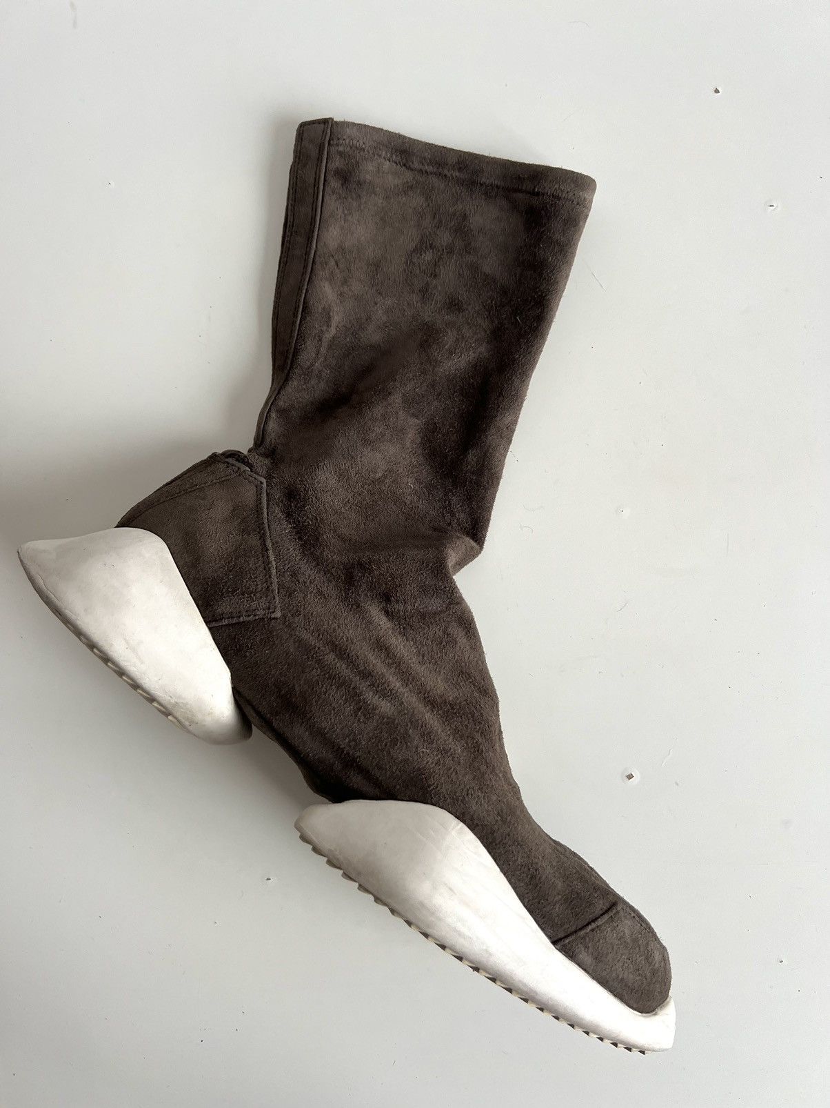 Rick Owens Rick Owens “Mastodon” Vicious Runner Dust Sneakers Size US 10 / EU 43 - 12 Thumbnail