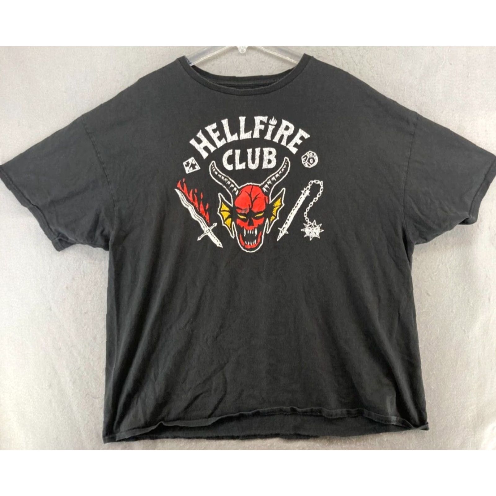 Vintage Stranger Things Mens TShirt 3XL Black Hellfire Club Shirt Adults 3XL Black Graphic Print Movie Retro Mens Size US XXL / EU 58 / 5 - 2 Thumbnail