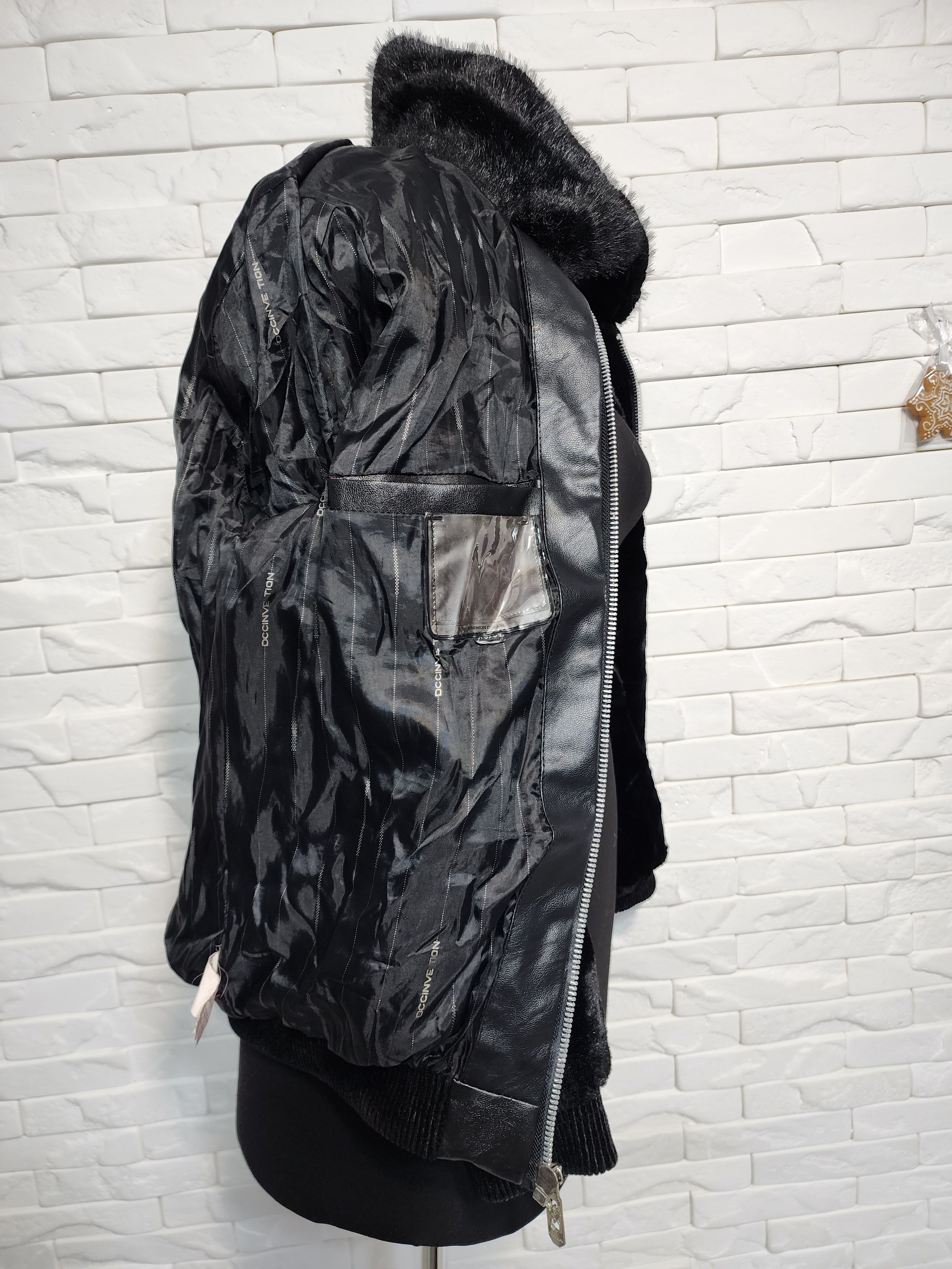 Furla Black Faux Fur Coat: Women's Warm Winter Outerwear Size XL / US 12-14 / IT 48-50 - 9 Thumbnail