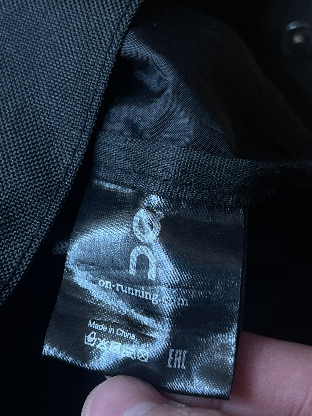 On On Cloud Running Ambassador Marketing Black Tote Backpack Size ONE SIZE - 3 Thumbnail