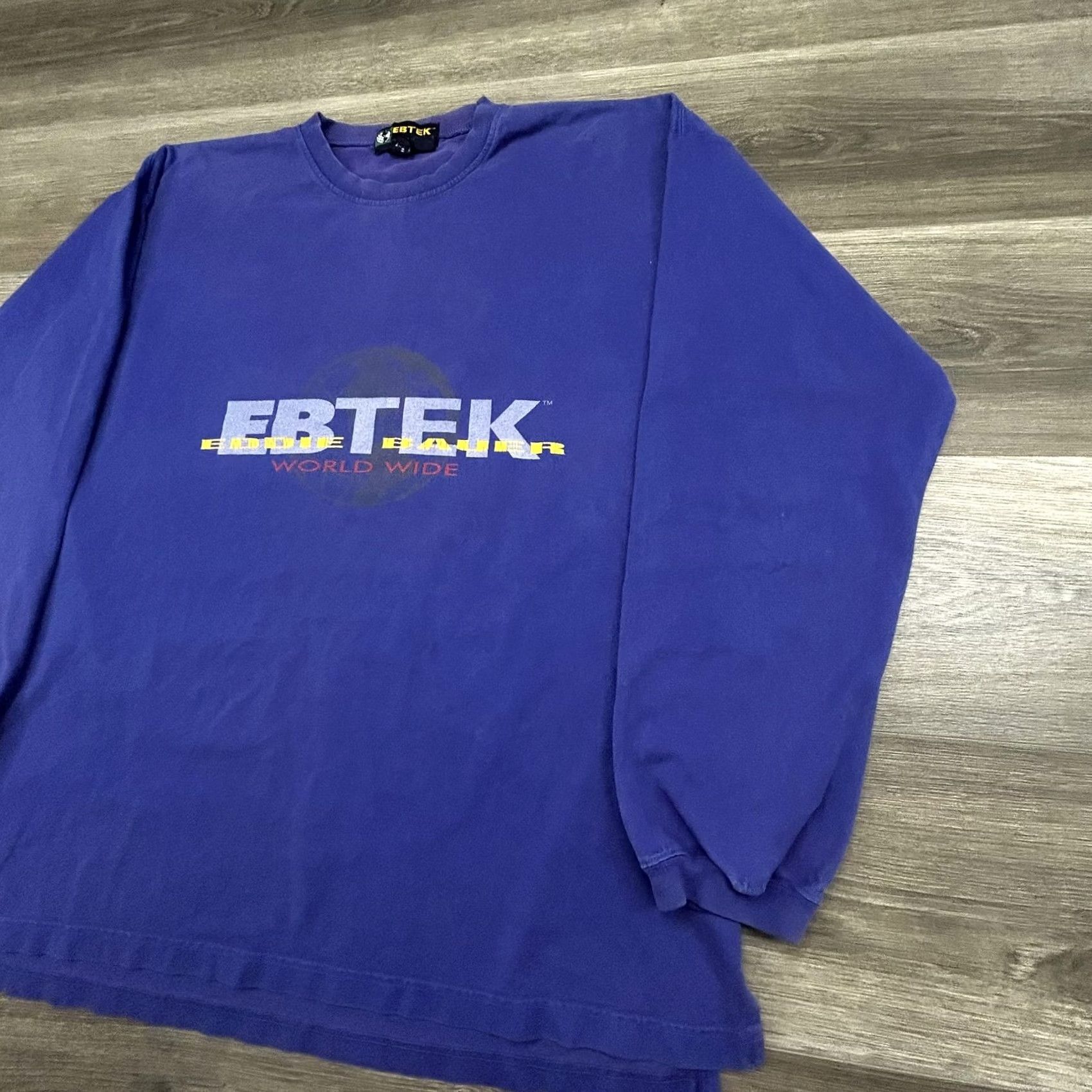 Eddie Bauer VINTAGE Eddie Bauer EBTEK Shirt Mens Large Blue World Wide Graphic 90s Canada Size US L / EU 52-54 / 3 - 5 Thumbnail