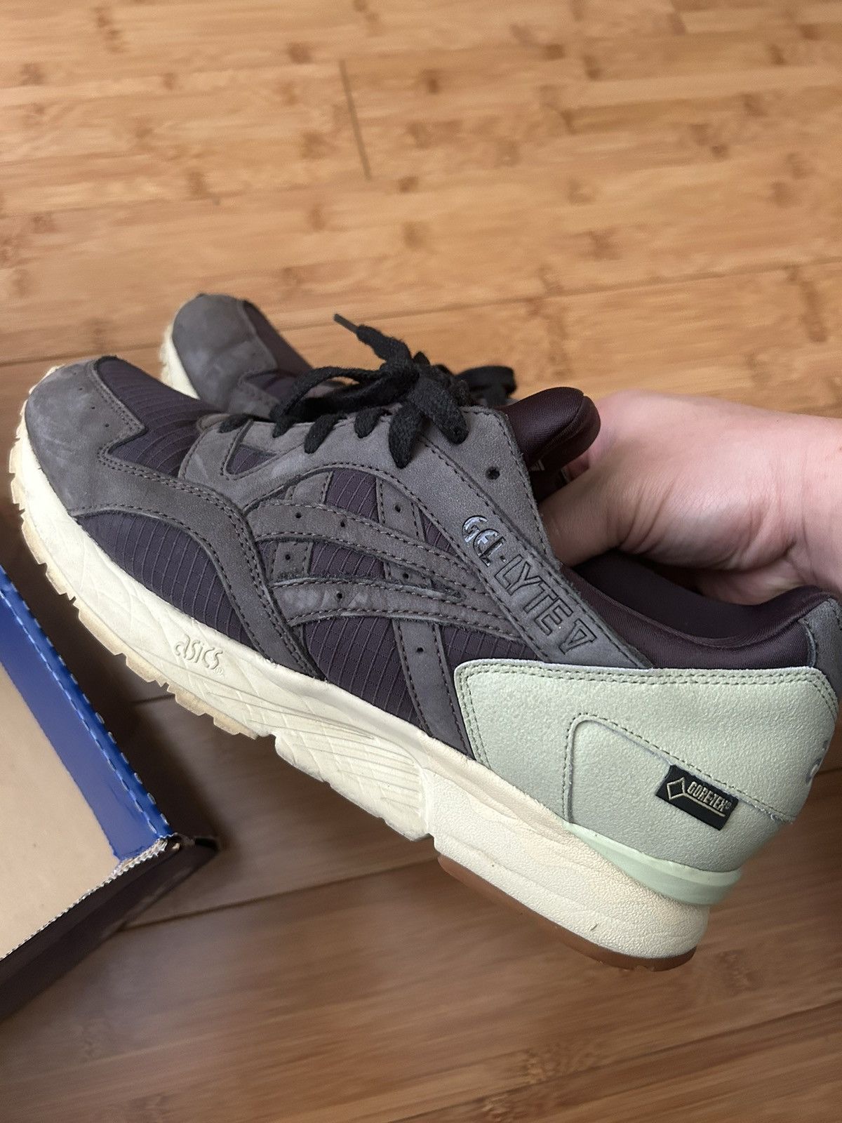 Asics Asics Gel Lyte V x Saint Alfred "After Dark" Size US 8 / EU 41 - 3 Thumbnail