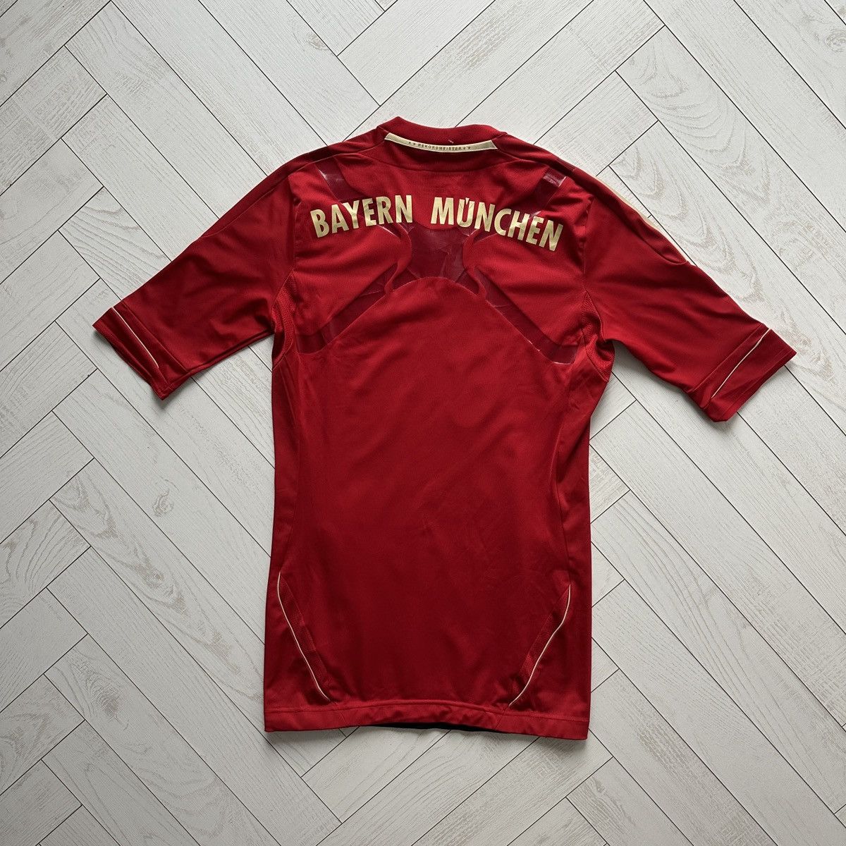 Adidas Bayern Munchen 11/12 Player Issue Techfit jersey Adidas rare Size US L / EU 52-54 / 3 - 2 Thumbnail