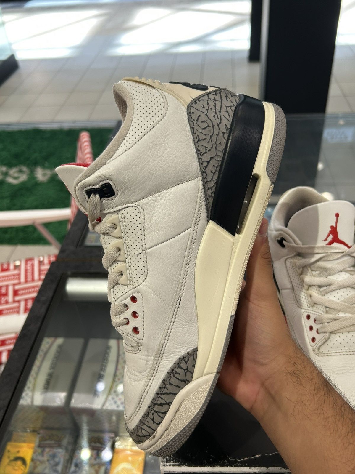 Jordan Brand Jordan 3 white cement reimagine Size US 9 / EU 42 - 8 Thumbnail