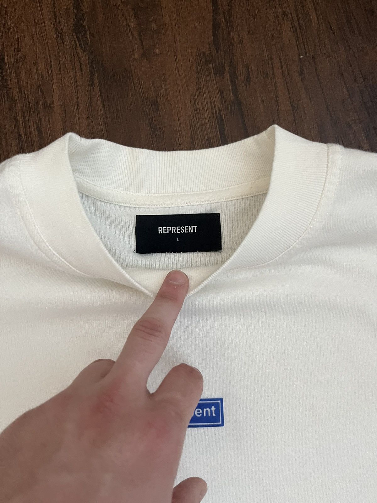 Represent Clo. × Vintage EMBOSSED REPRESENT LOGO Size US L / EU 52-54 / 3 - 6 Thumbnail