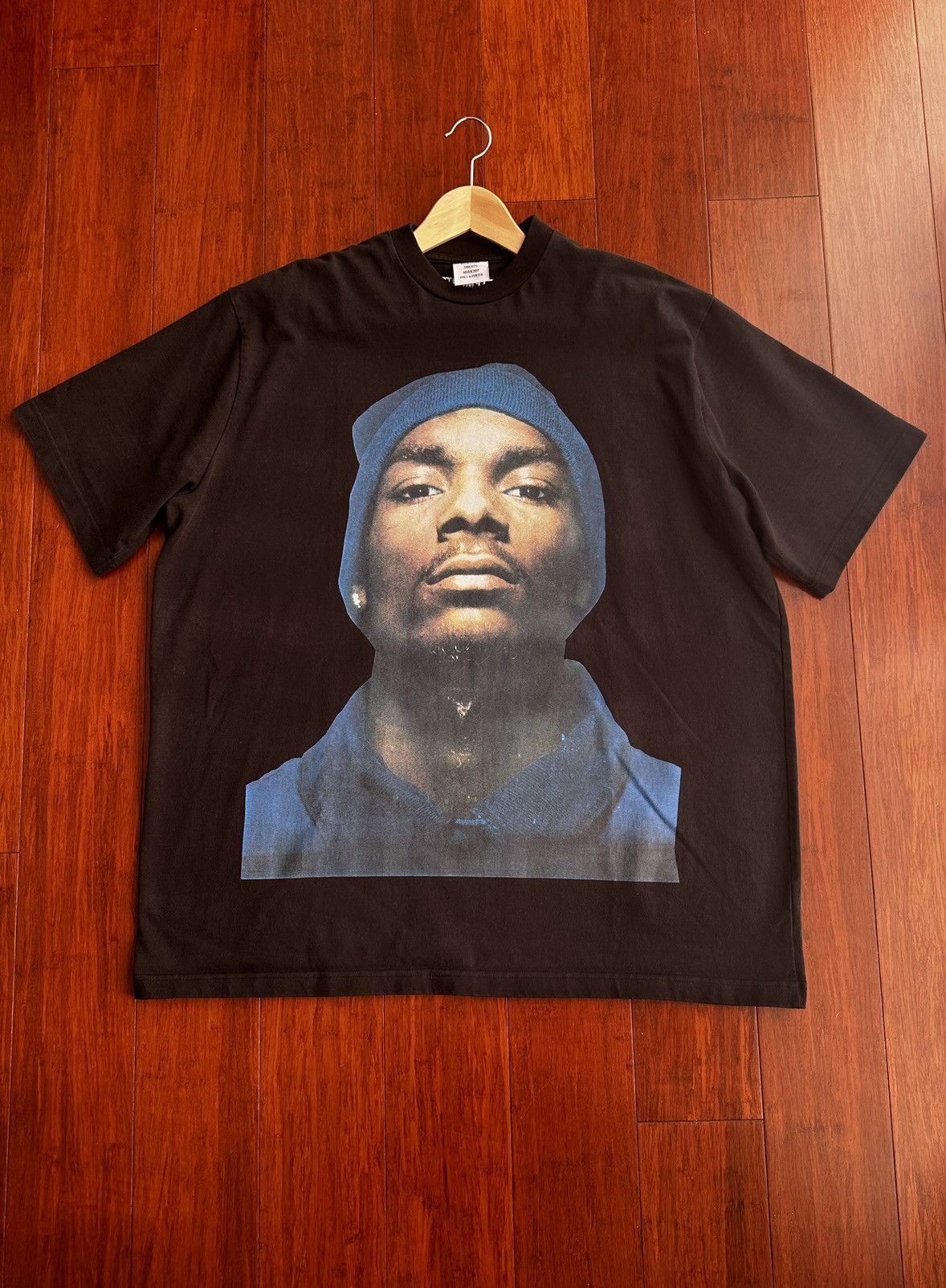 image of Vetements Aw17 Snoop Dogg Oversized T-Shirt Sz. Xs in Black, Men's