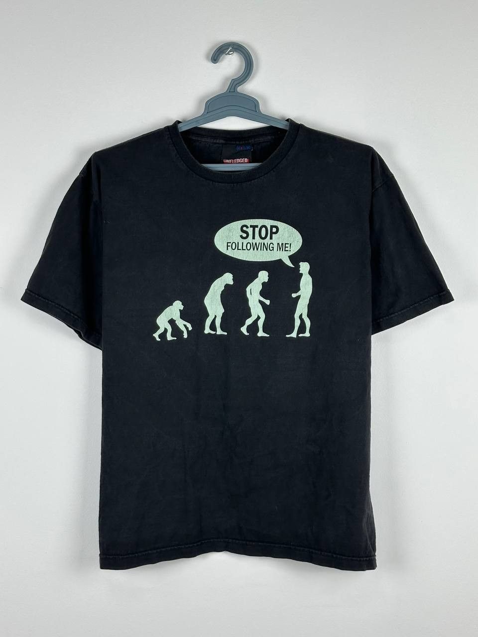 Vintage Vintage Unfledged Stop Following Me Faded T Shirt Size US L / EU 52-54 / 3 - 1 Thumbnail