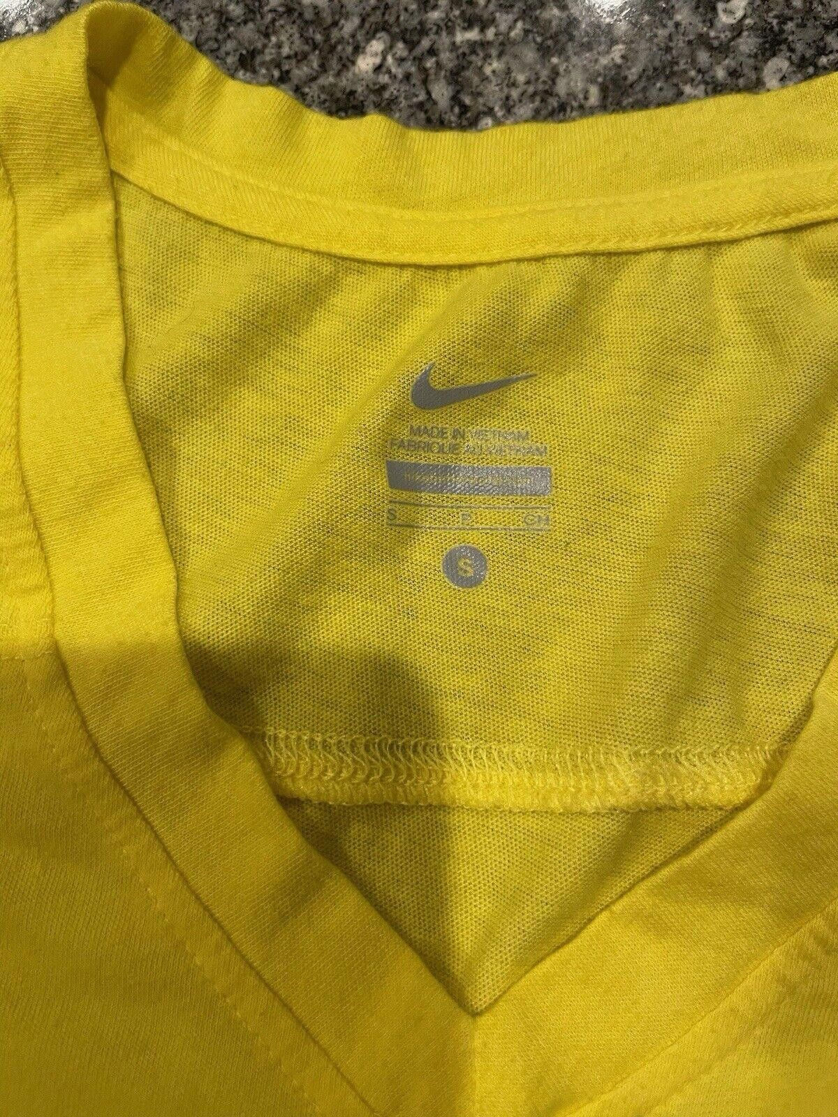 Nike Nike University Of Oregon Ducks Yellow T-Shirt Sm Small (A4) Size ONE SIZE - 4 Thumbnail