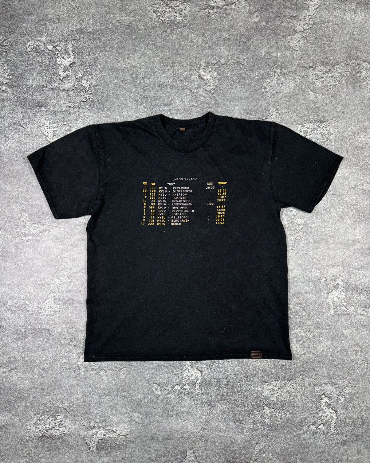 If Six Was Nine Ukrzaliznytsia Limited Edition Donbass Krym T-Shirt Size XL Size US XL / EU 56 / 4 - 1 Thumbnail