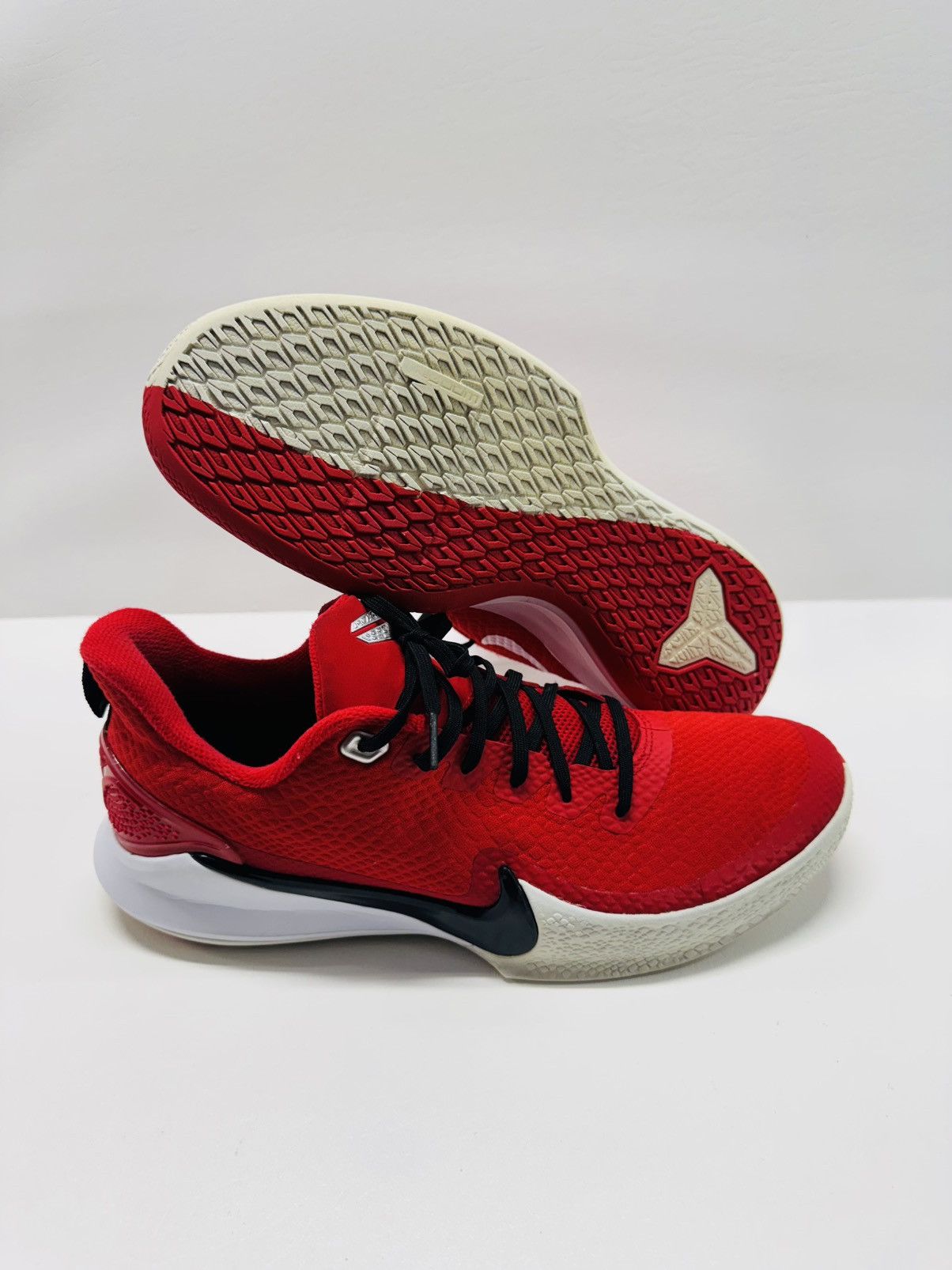 Nike Nike Mamba Focus TB University Red Size US 12 / EU 45 - 1 Thumbnail