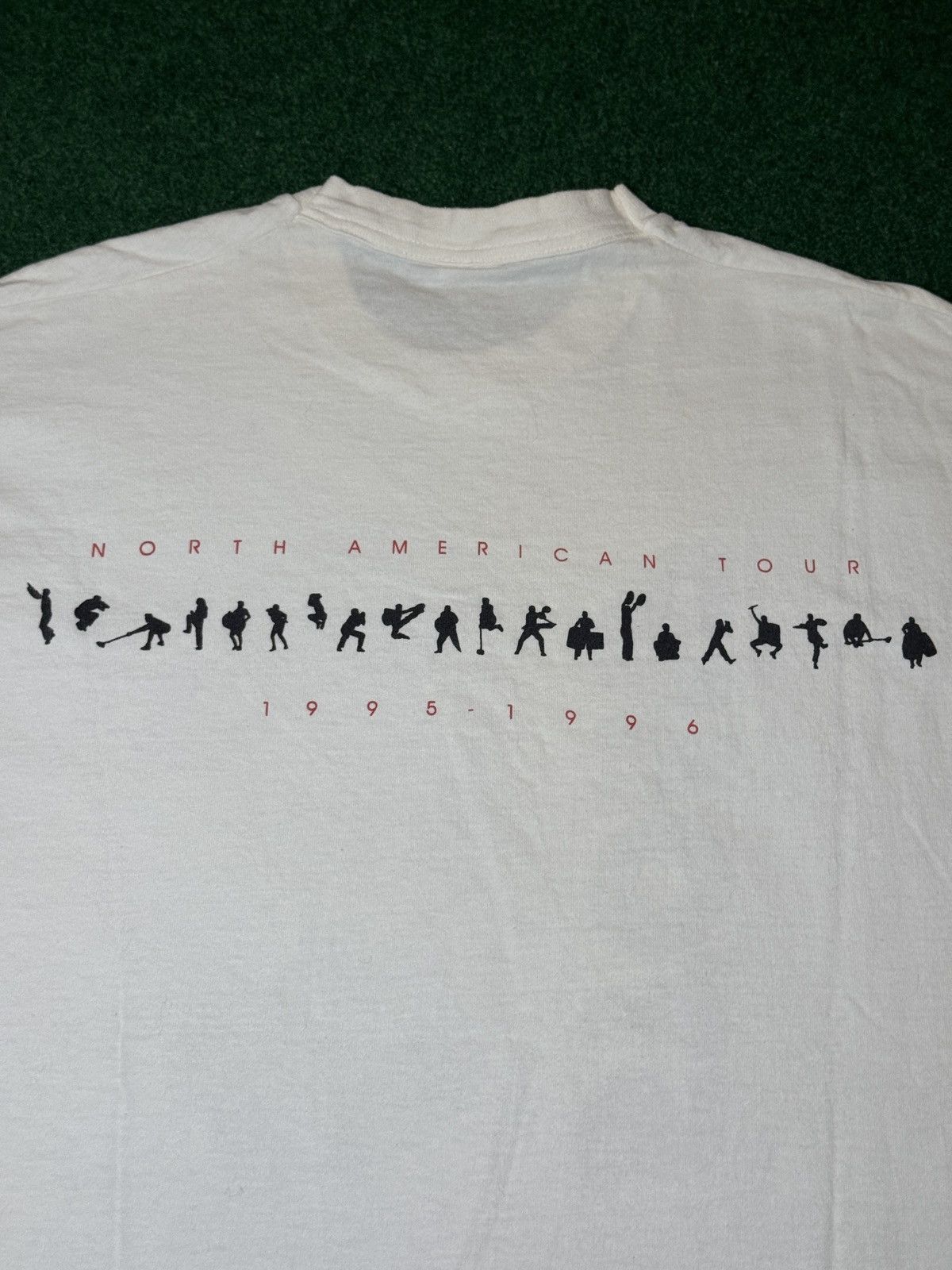 Vintage Vintage 90s Stomp RARE Music Group Tour XL Graphic T Shirt Size US XL / EU 56 / 4 - 5 Thumbnail