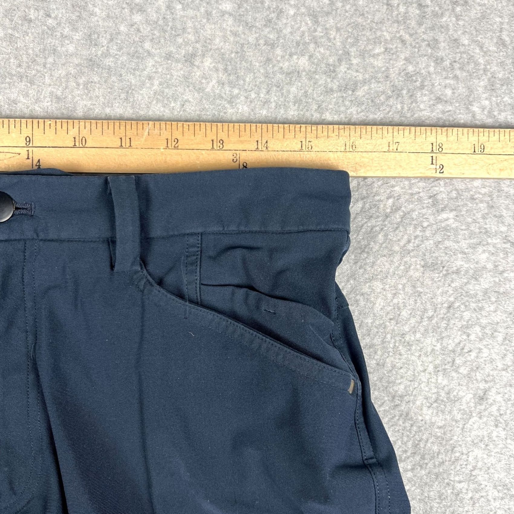 Lululemon Lululemon ABC Classic Fit Pants Stretch 32x32 Mens Blue Performance Tech Chino Size US 32 / EU 48 - 4 Thumbnail