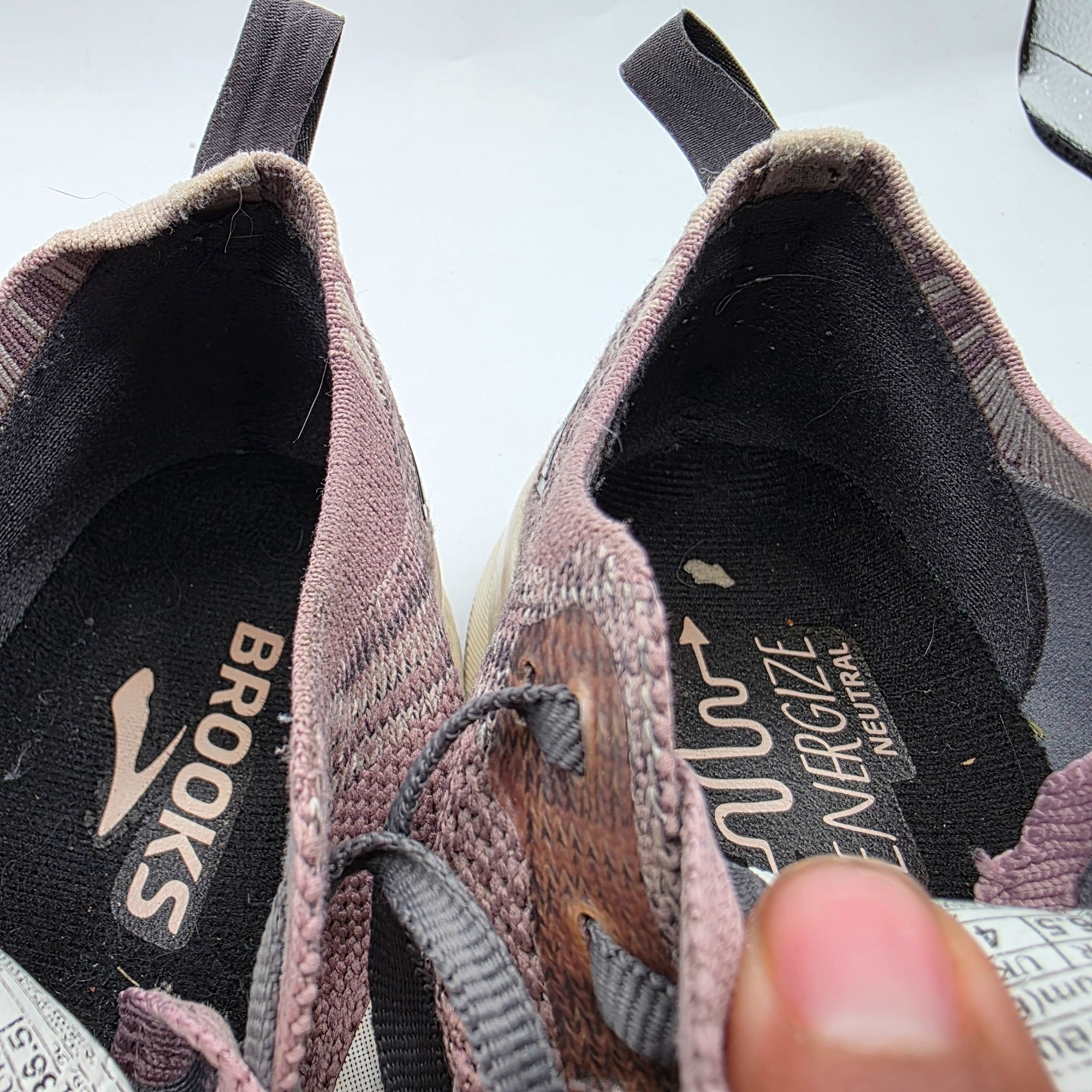 Brooks Brooks Levitate 4 Womens Size 6 Purple Running Shoes Cushion Size US 6 / IT 36 - 9 Thumbnail