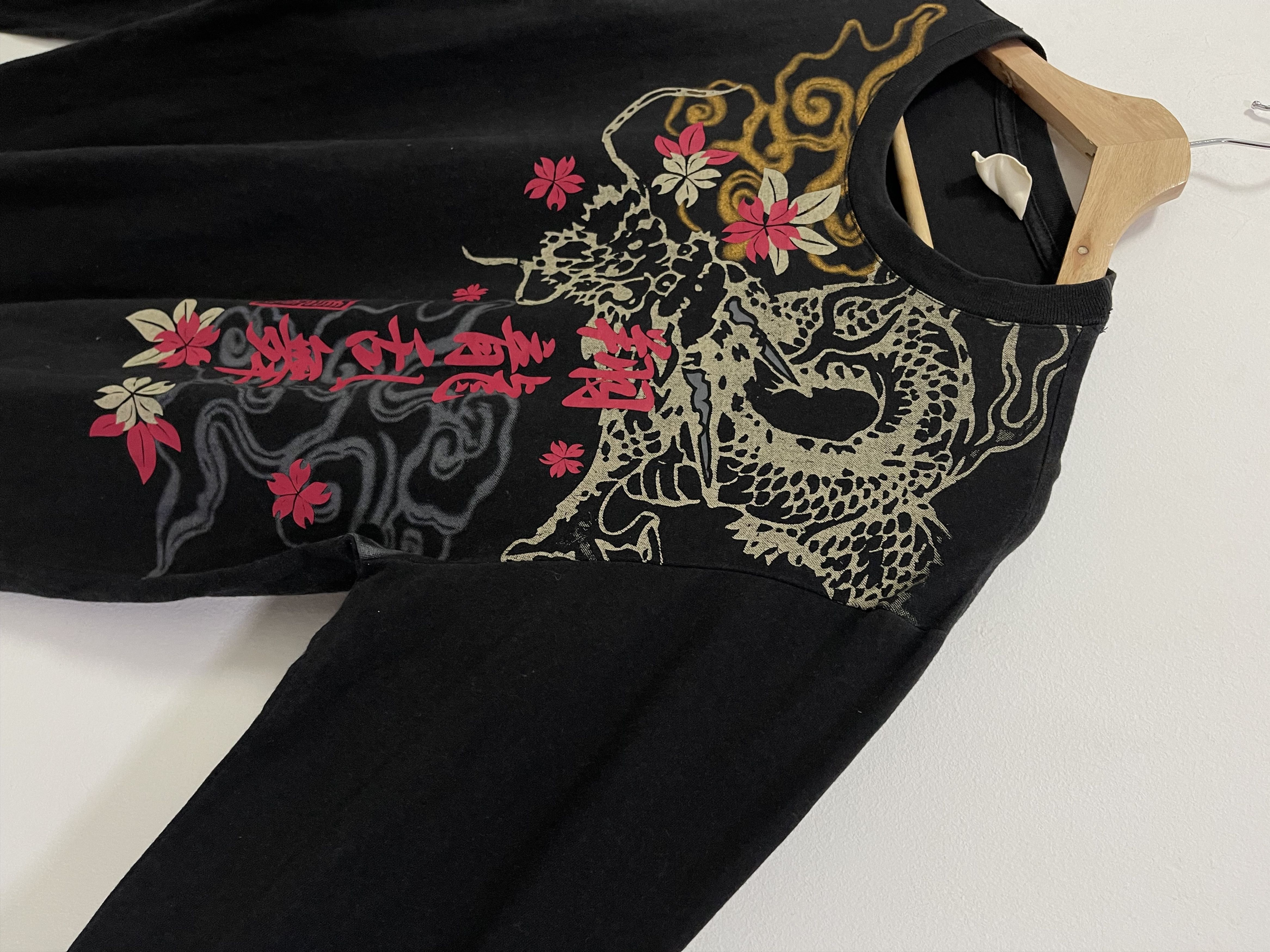Dragonfly × Japanese Brand × Vintage Vintage Dragonfly Sakura Japan Design Long Sleeve Size US S / EU 44-46 / 1 - 4 Thumbnail