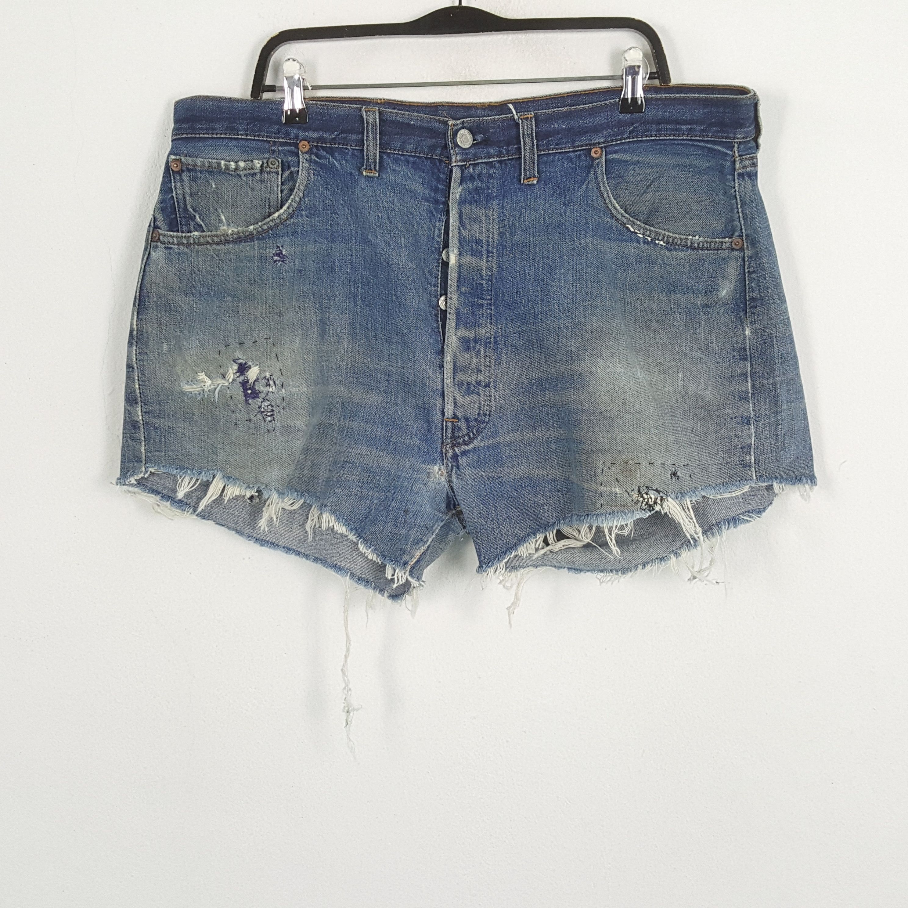 Levi's × Vintage LEVI'S Streetwear Style Short Distressed Jeans Size US 40 / EU 56 - 1 Thumbnail