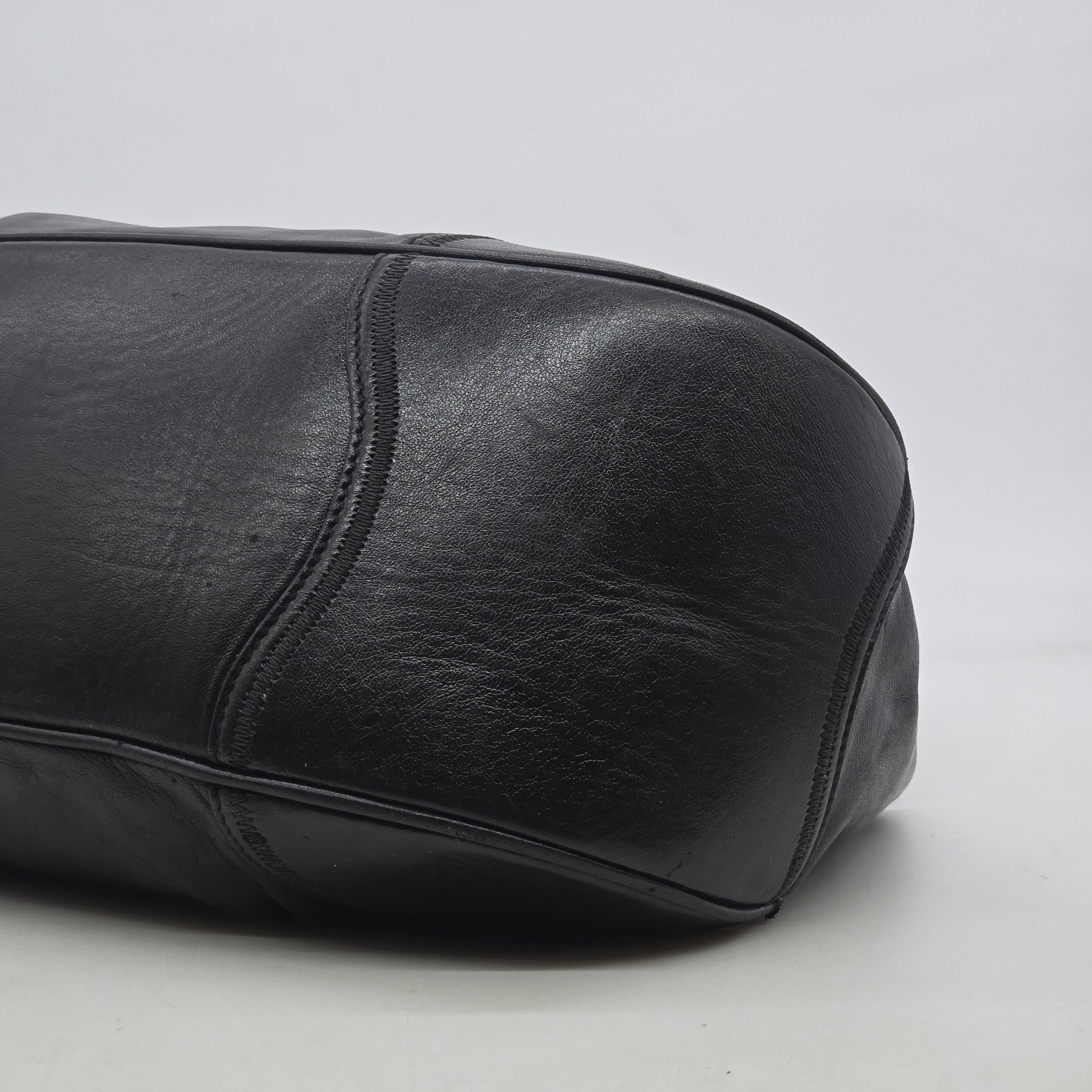 Prada Prada - Vitello Moon Shoulder Bag Size ONE SIZE - 7 Thumbnail