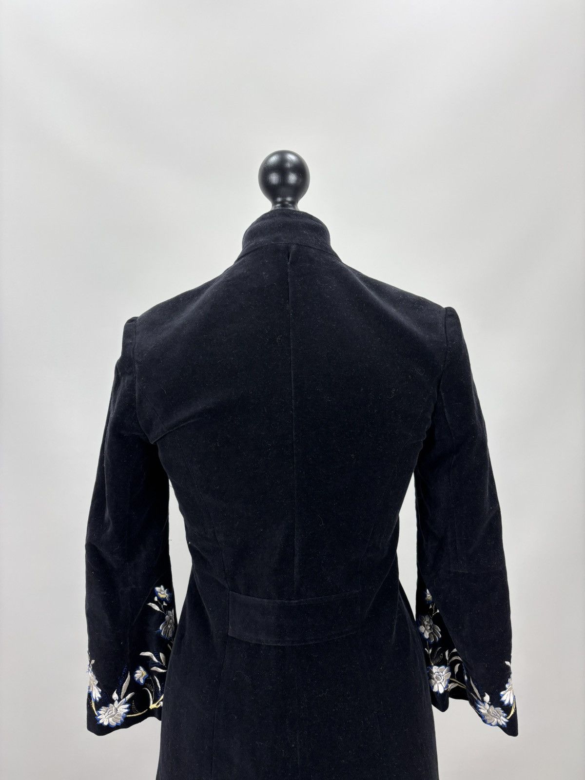 Laura Ashley Womens corduroy coat Laura Ashley Size 4 Color Black Size S / US 4 / IT 40 - 8 Thumbnail